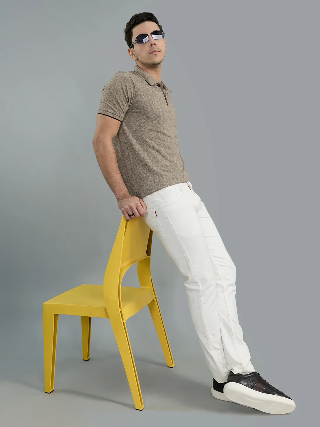 Men Beige Solid Polo Collar Half Sleeve T-Shirt - Image 7
