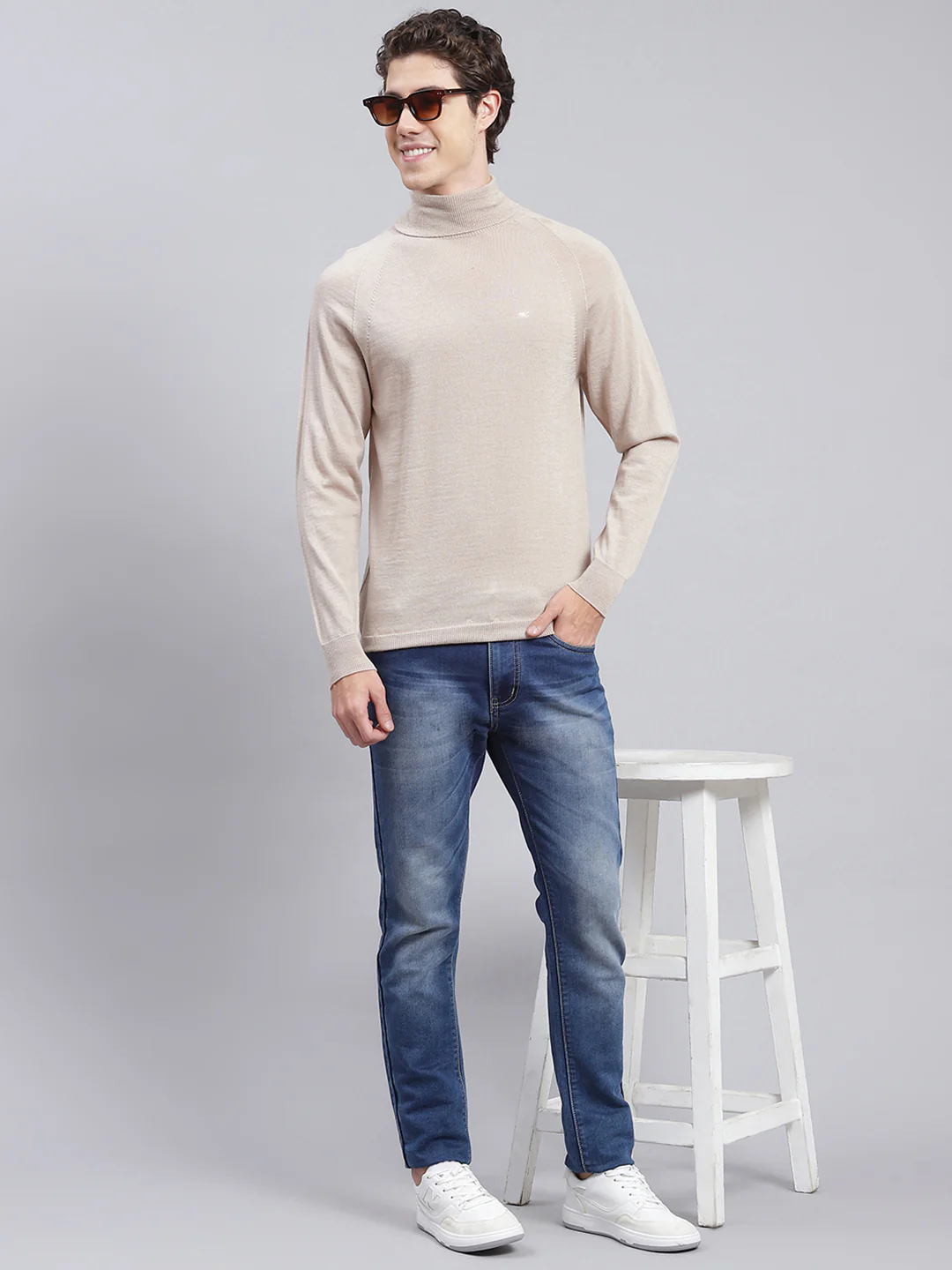 Men Beige Solid Pure wool Pullover - Image 2