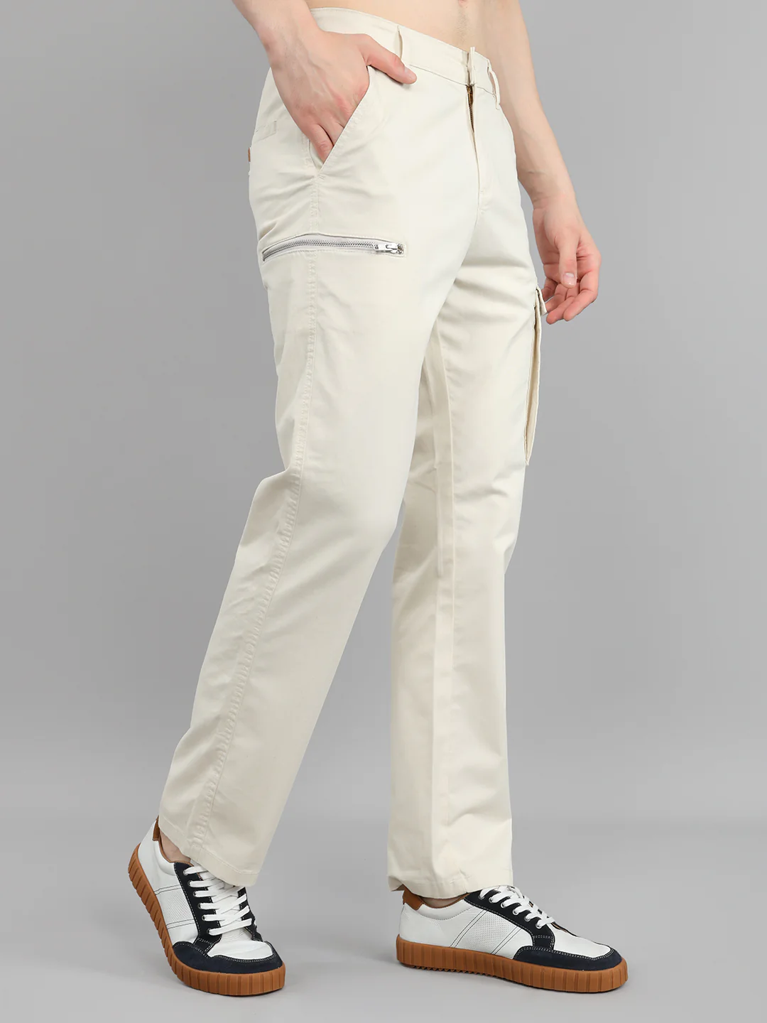 Men Beige Solid Regular Fit Cargo - Image 3