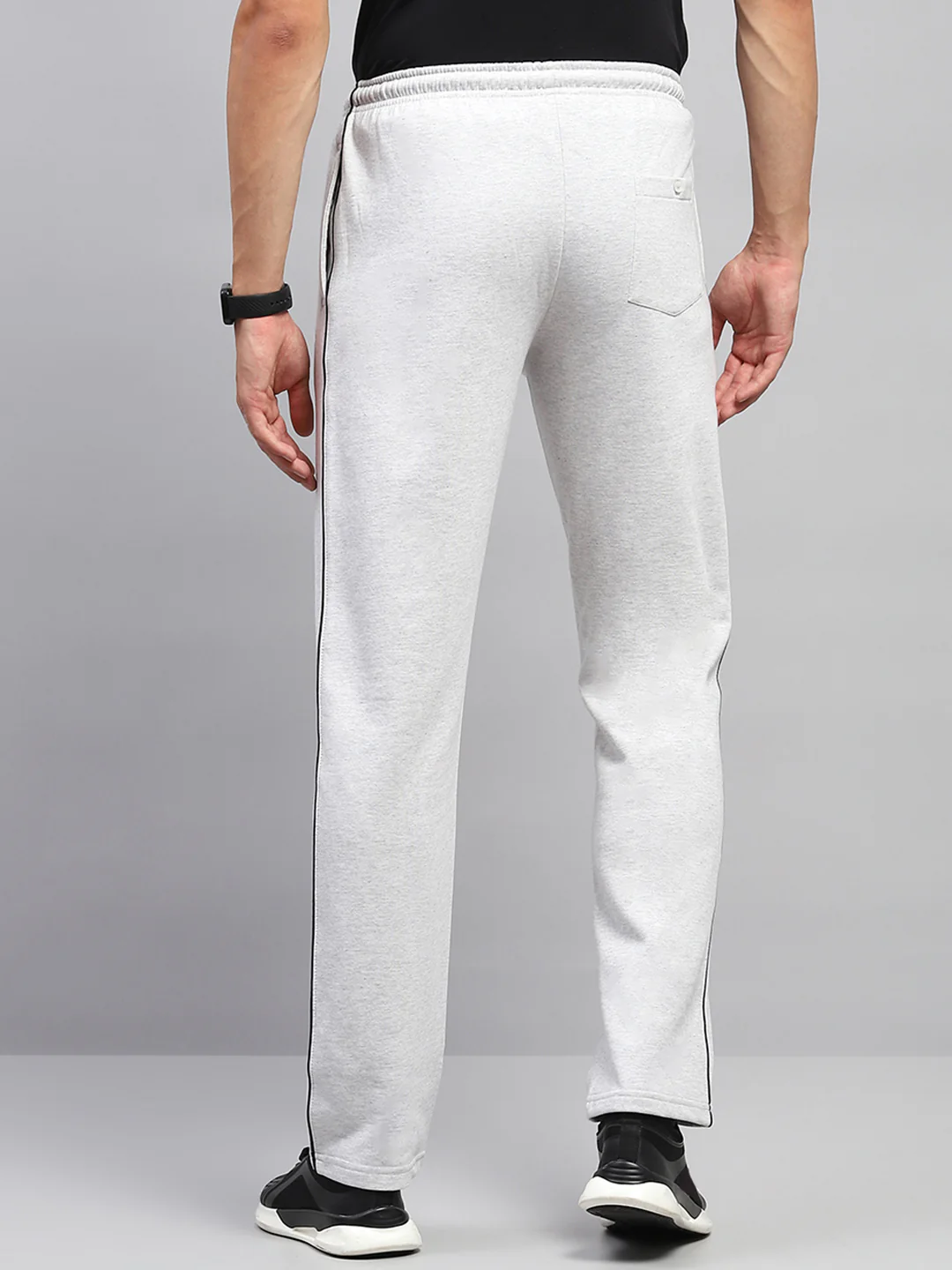Men Beige Solid Regular Fit Lower - Image 5