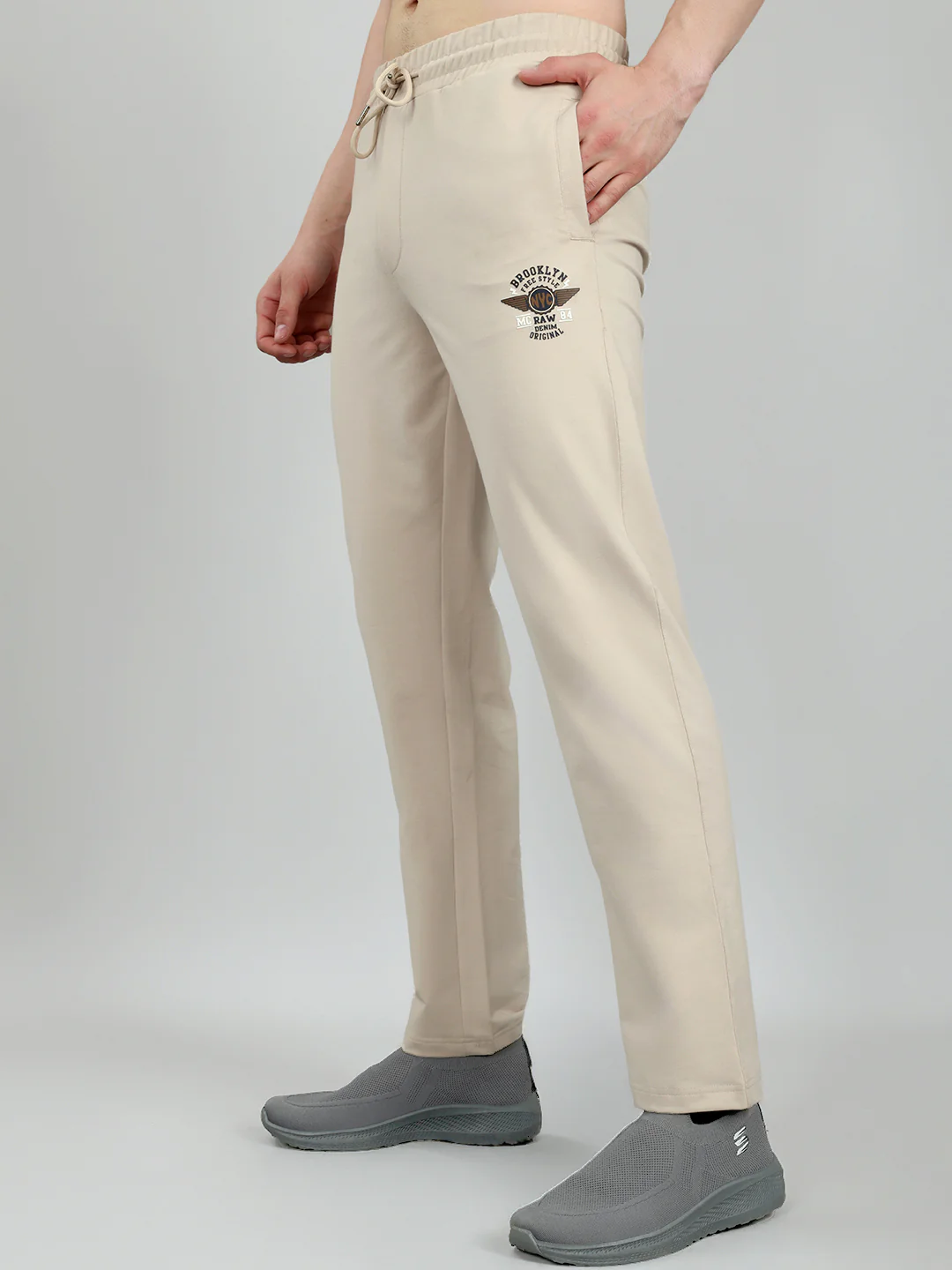 Men Beige Solid Regular Fit Lower - Image 2