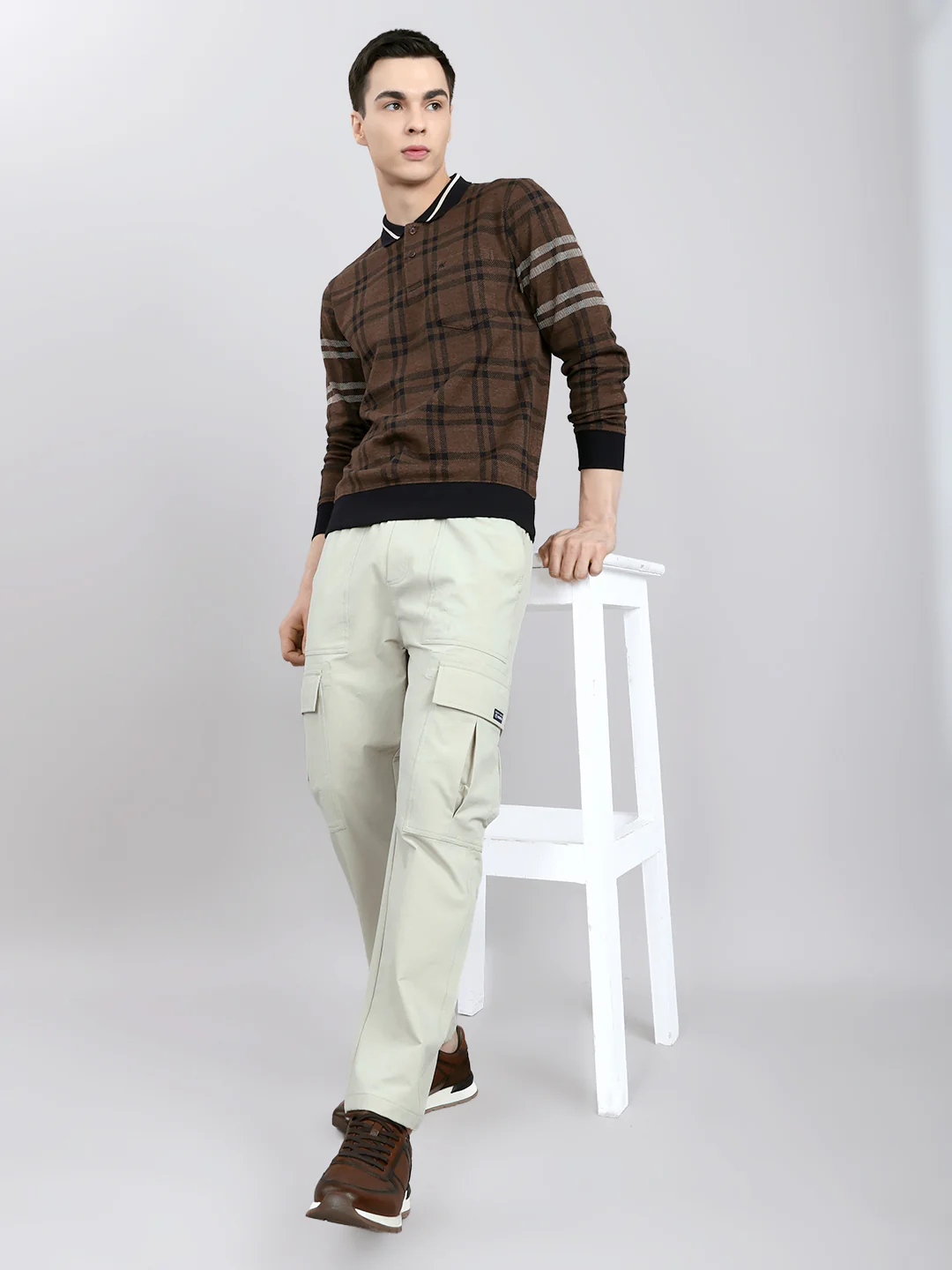 Men Beige Solid Regular Fit Lower - Image 6