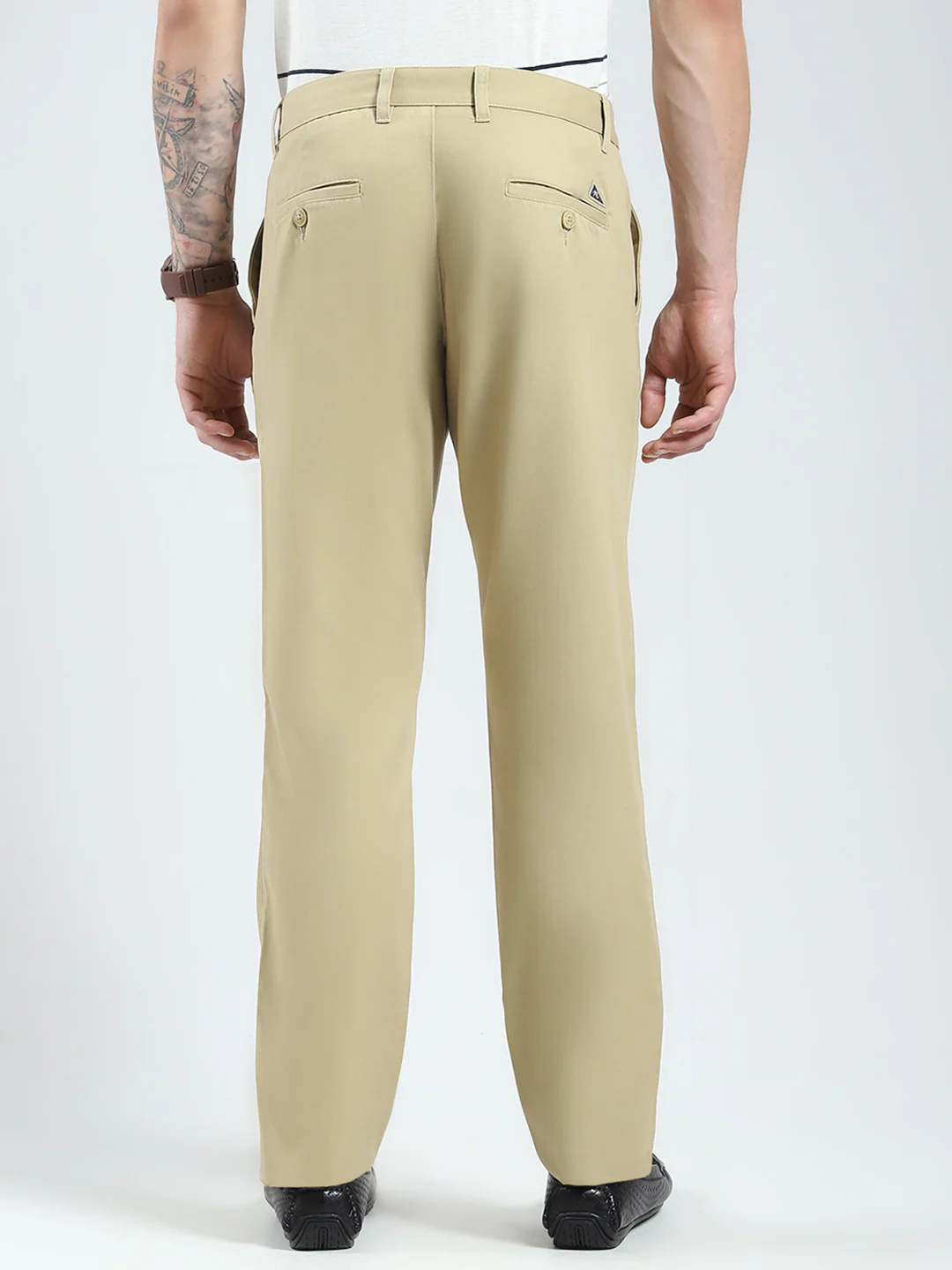 Men Beige Solid Regular Fit Trouser - Image 5