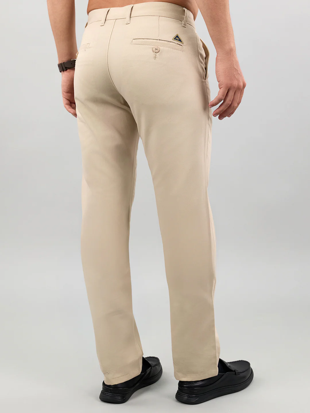 Men Beige Solid Regular Fit Trouser - Image 4