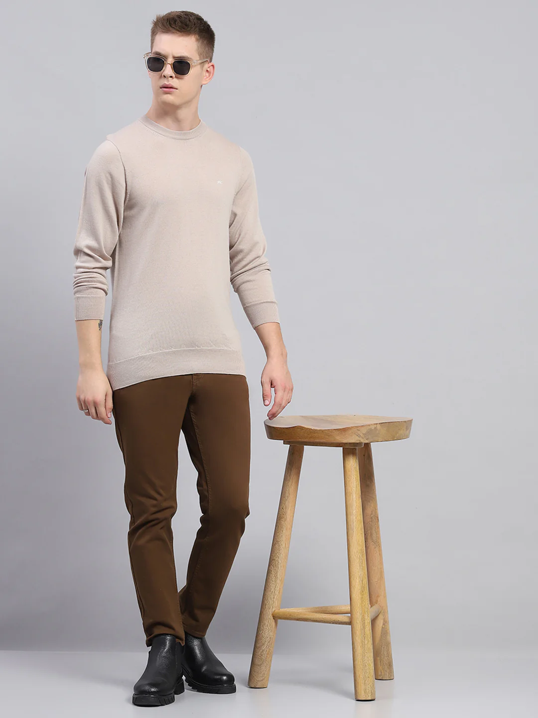 Men Beige Solid Round Neck Full Sleeve Pullover - Image 2