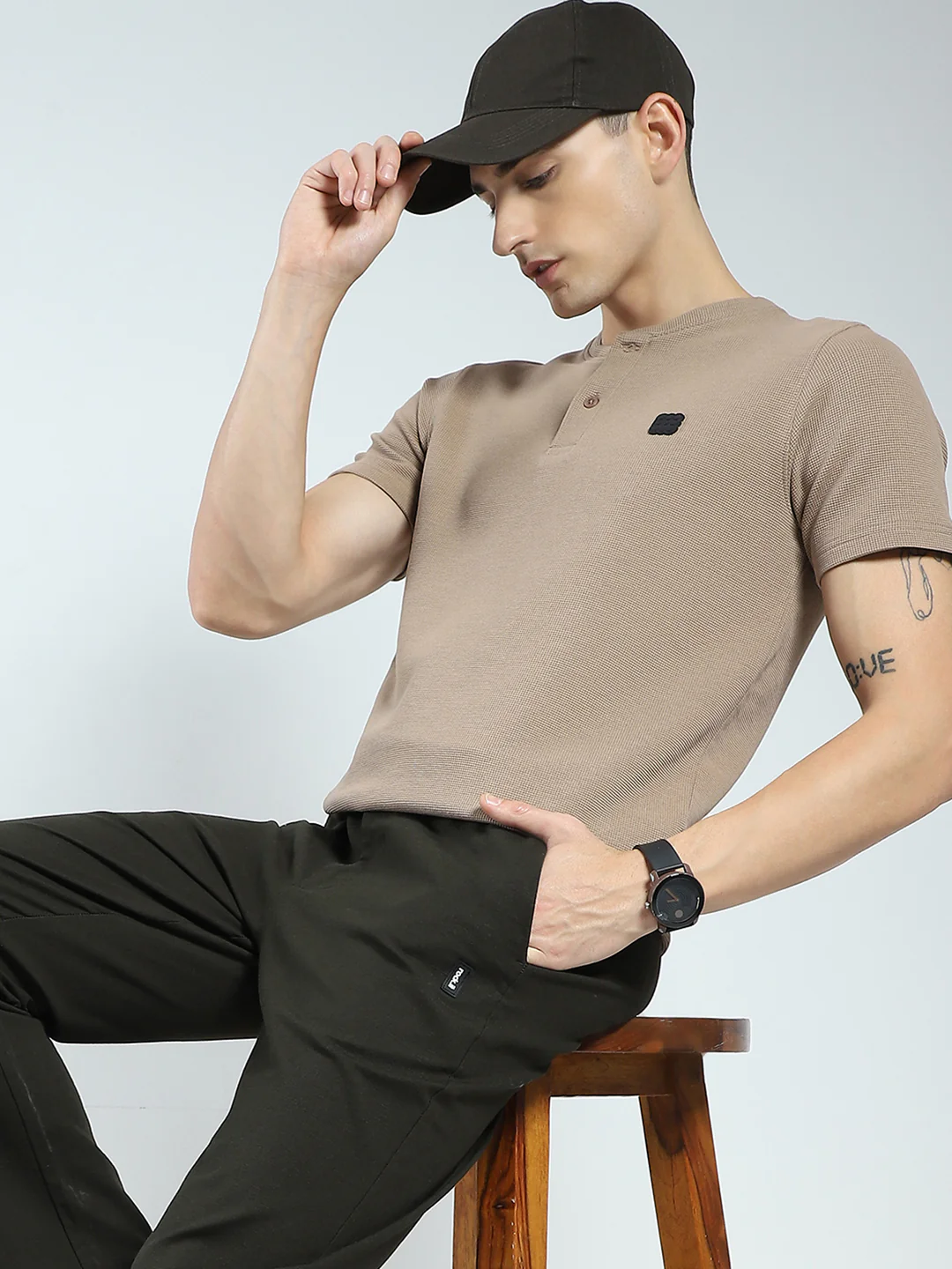 Rock.it Men Beige Solid Round Neck Half Sleeve T-Shirt - Image 6