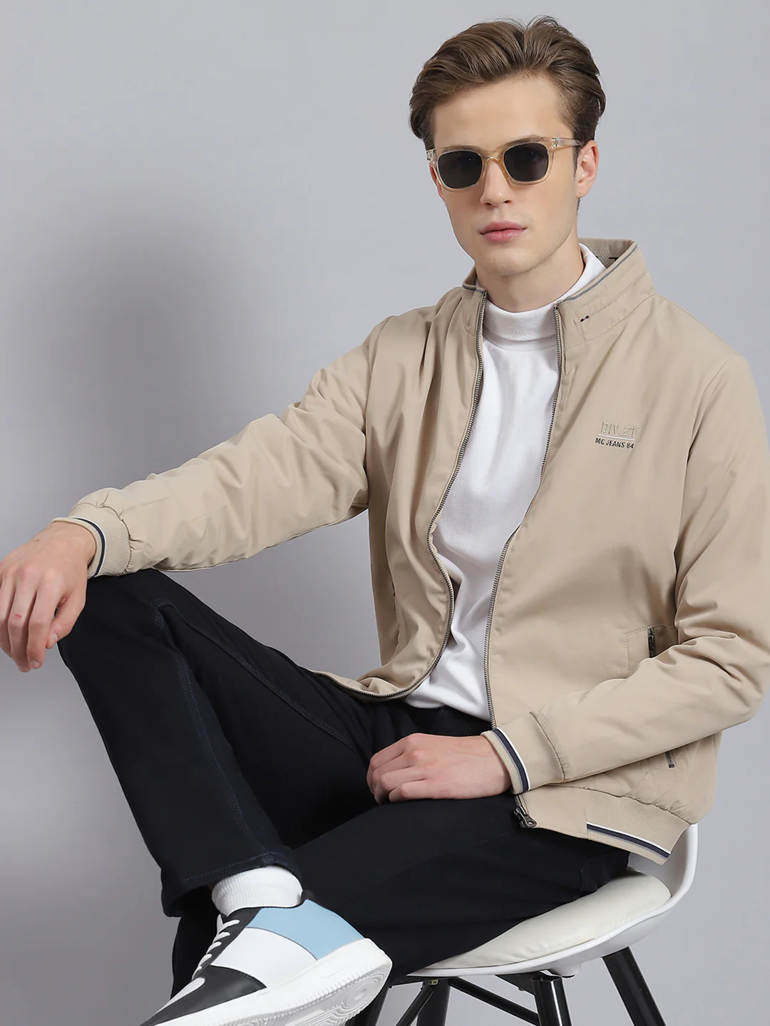 Men Beige Solid Stand Collar Full Sleeve Jacket - Image 2