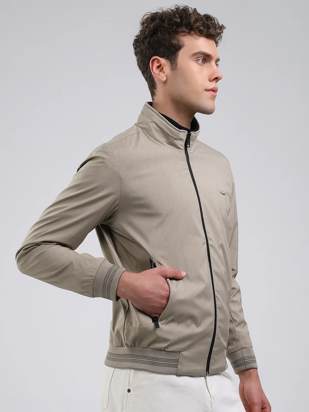 Men Beige Solid Stand Collar Full Sleeve Jacket - Image 4