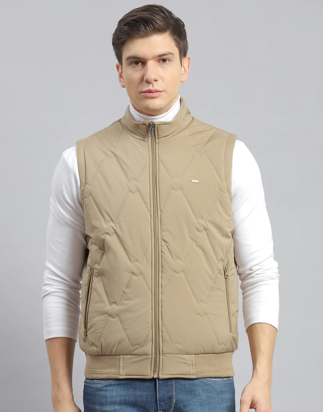 Men Beige Solid Stand Collar Sleeveless Jacket - Image 2