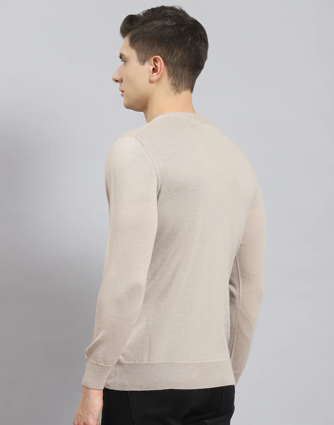 Men Beige Solid V Neck Full Sleeve Pullover - Image 3