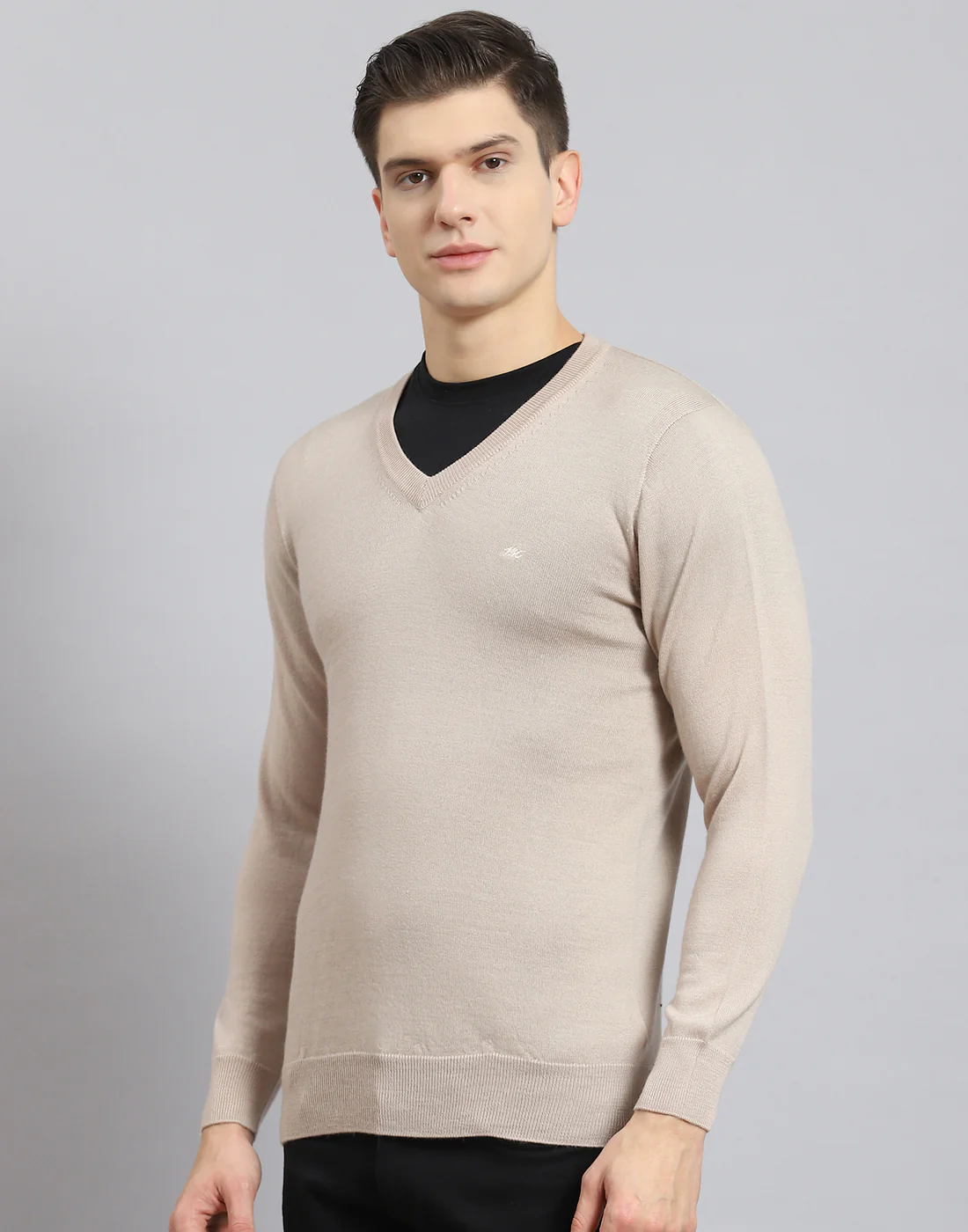 Men Beige Solid V Neck Full Sleeve Pullover - Image 5