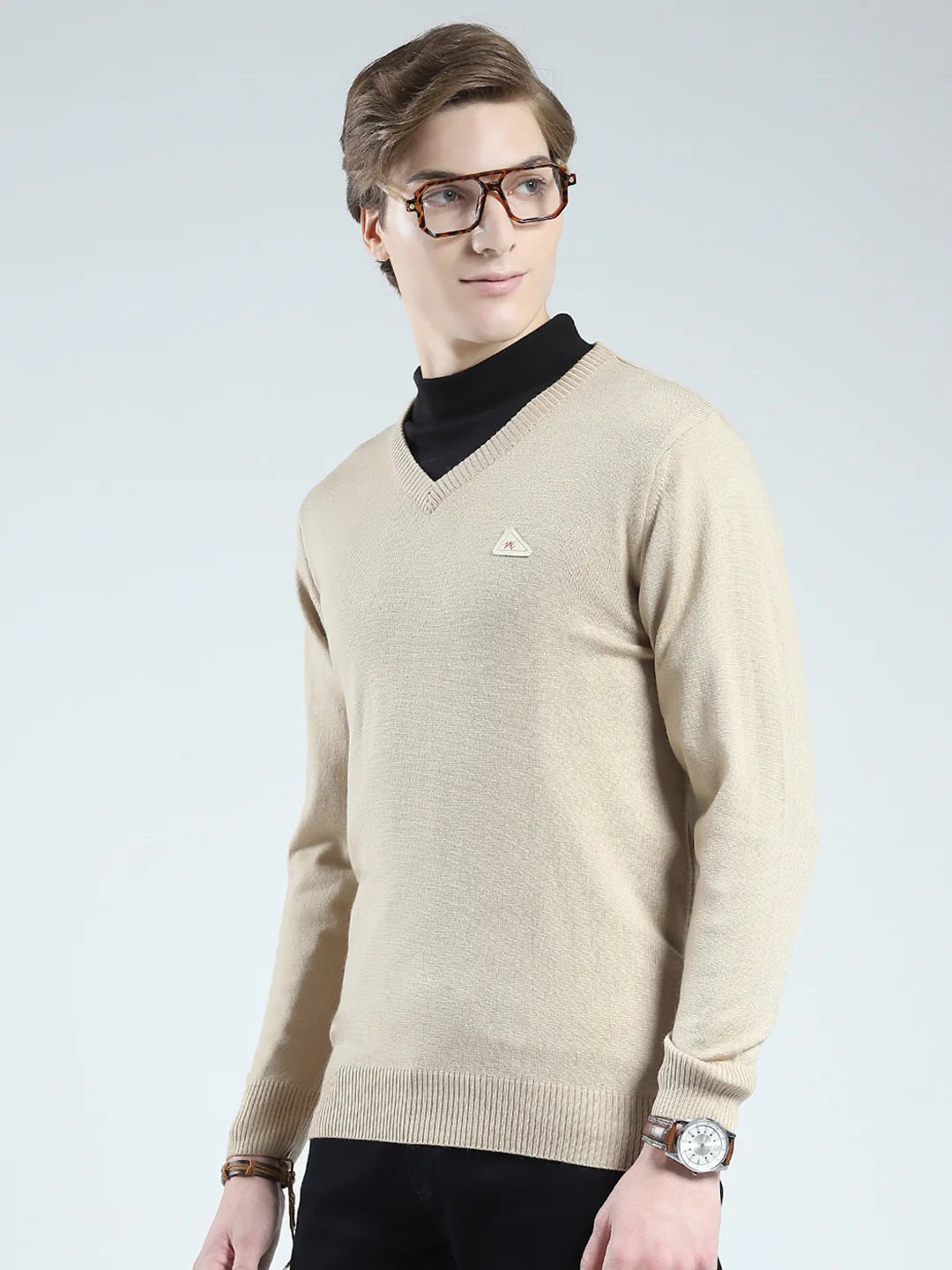 Men Beige Solid V Neck Full Sleeve Pullover - Image 3