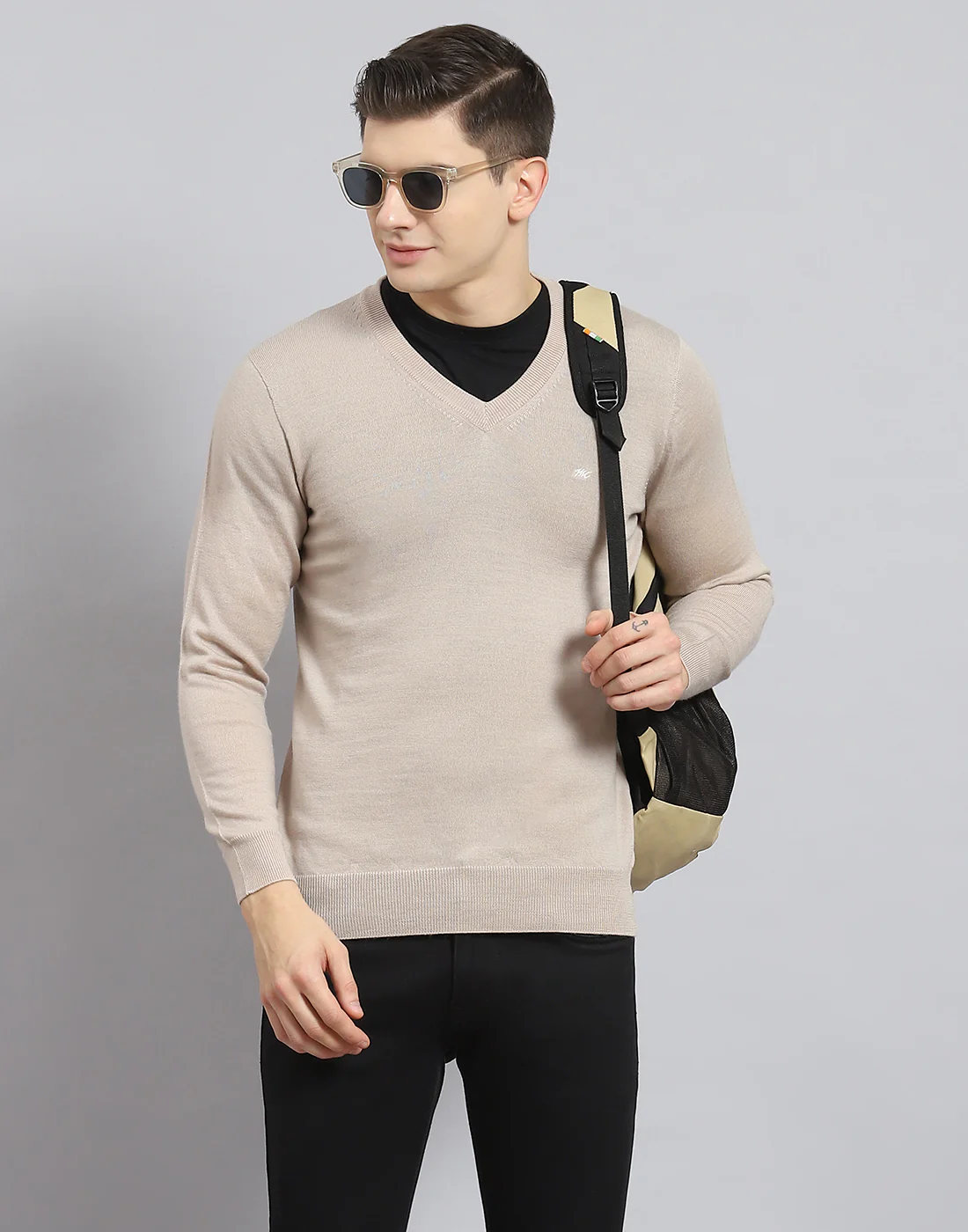 Men Beige Solid V Neck Full Sleeve Sweater - Image 2