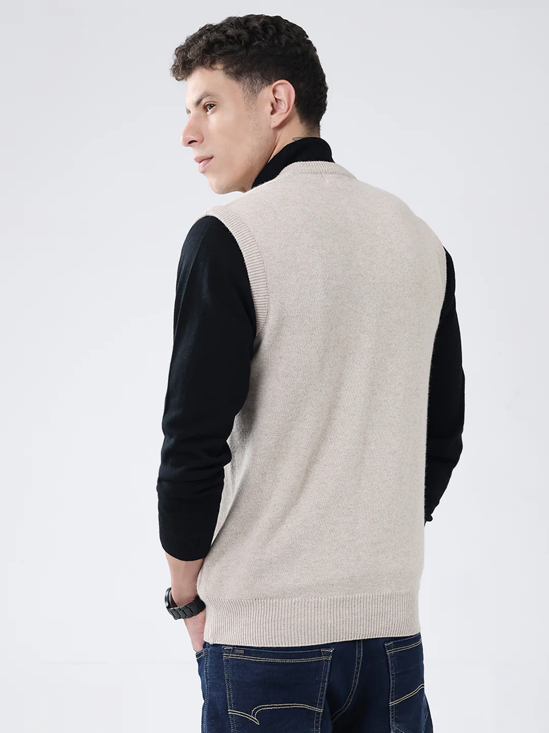 Men Beige Solid V Neck Sleeveless Sweater - Image 5