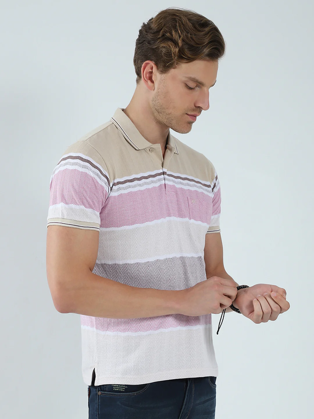 Men Beige Stripe Collar Half Sleeve T-Shirt - Image 4