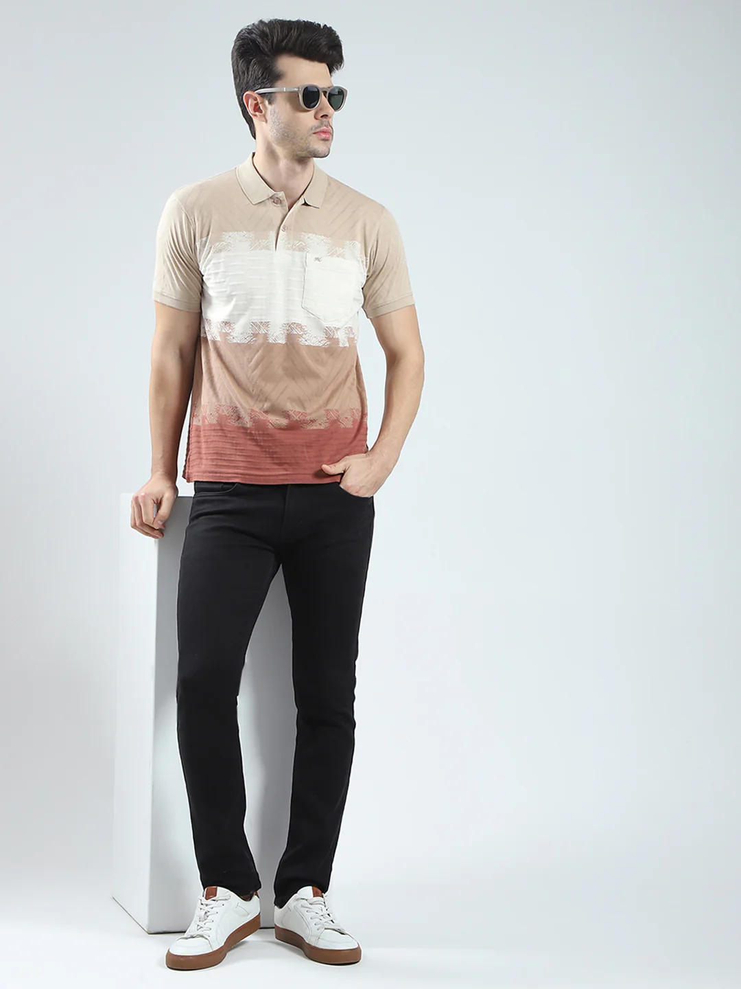 Men Beige Stripe Collar Half Sleeve T-Shirt - Image 2