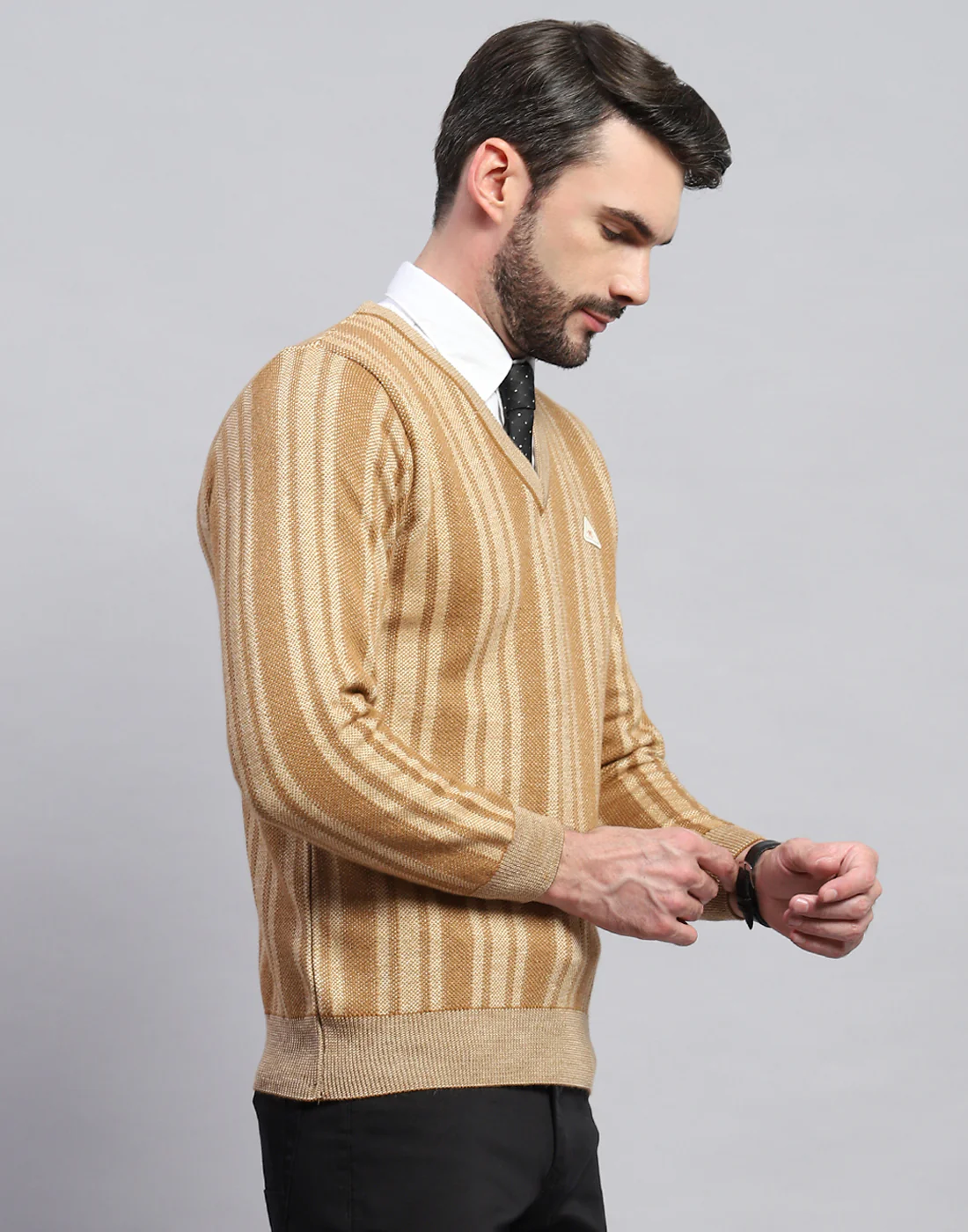 Men Beige Stripe V Neck Full Sleeve Pullover - Image 4