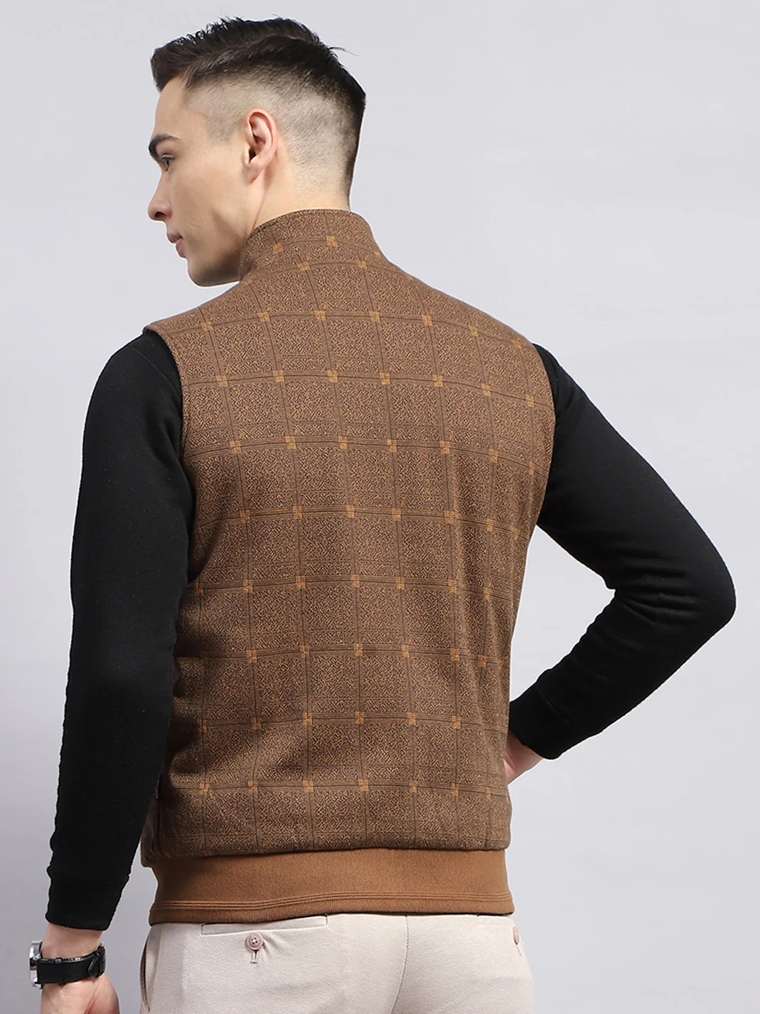 Men Black & Brown Self Design Mock Neck Sleeveless Reversible Jacket - Image 11