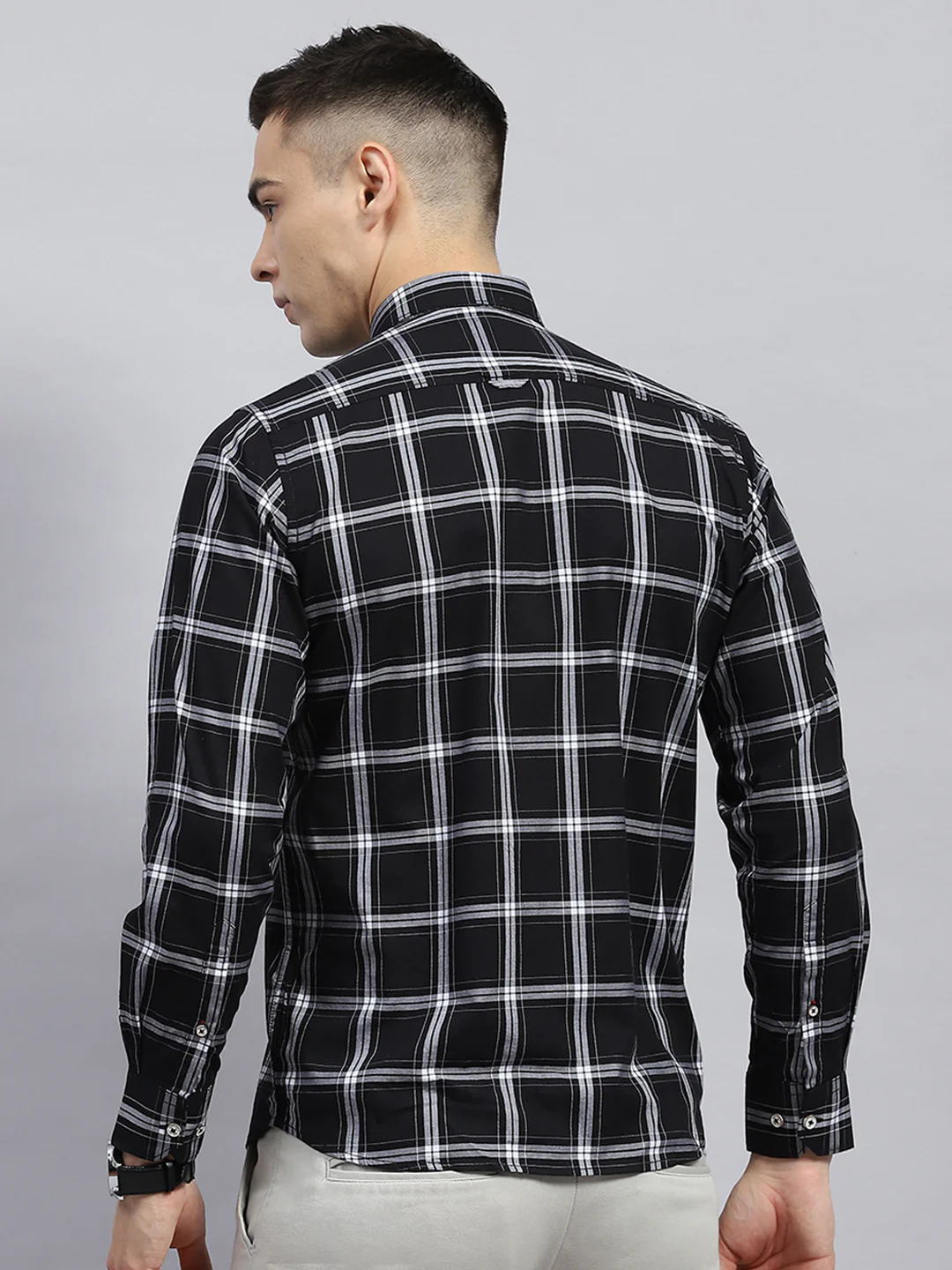 Men Black Check Collar Full Sleeve Shirt - Image 5