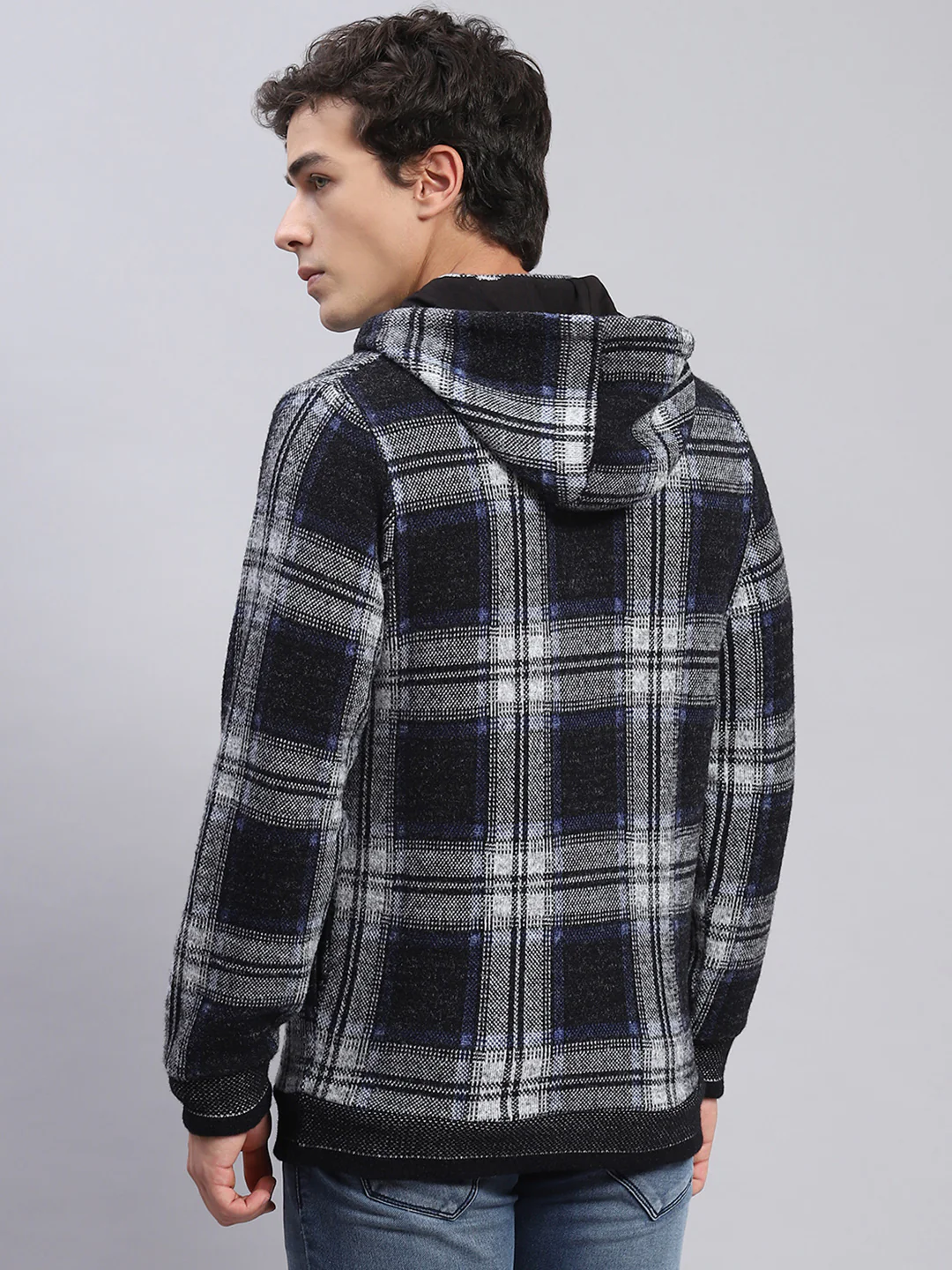 Men Black Check Hooded Full Sleeve Sweatshirts - Image 5