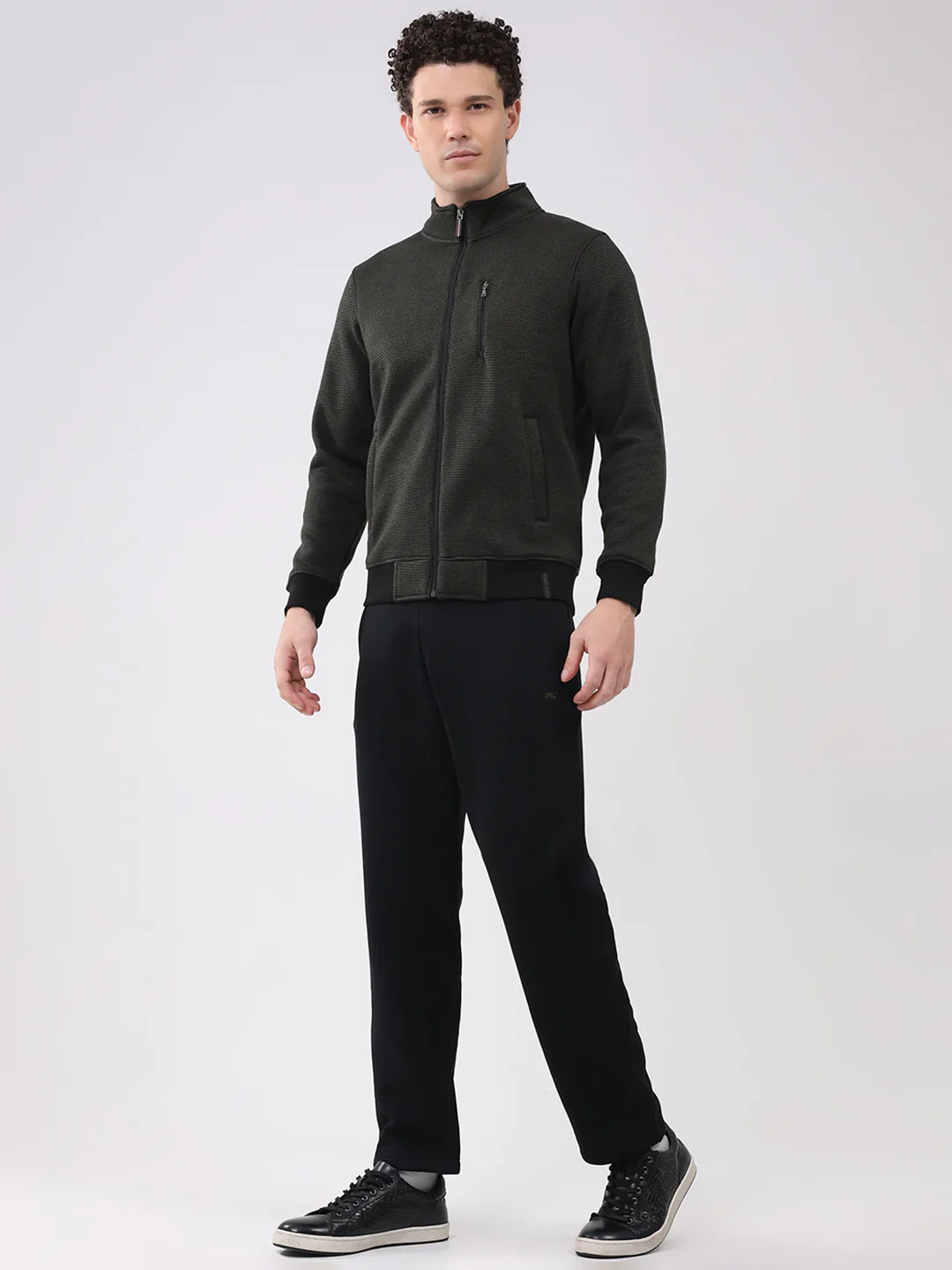 Men Black Embroidered Round Neck Full Sleeve Winter Tracksuit - Image 3