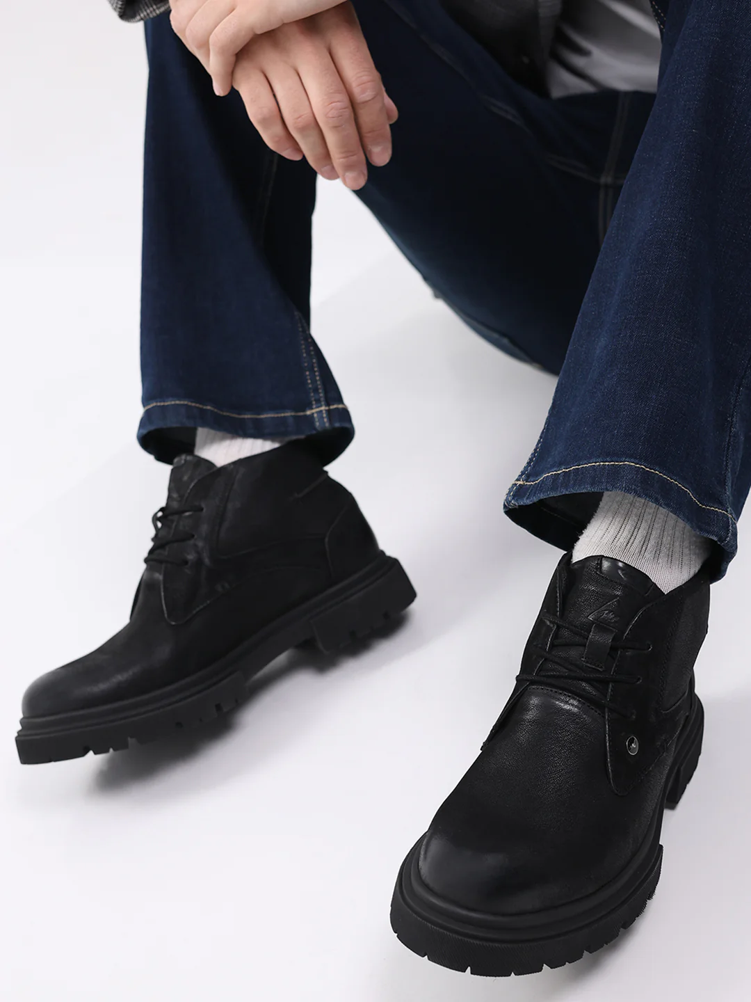 Men Black Lace Up Genuine Leather Comfortable and Light weight Outdoor Boots - Image 10
