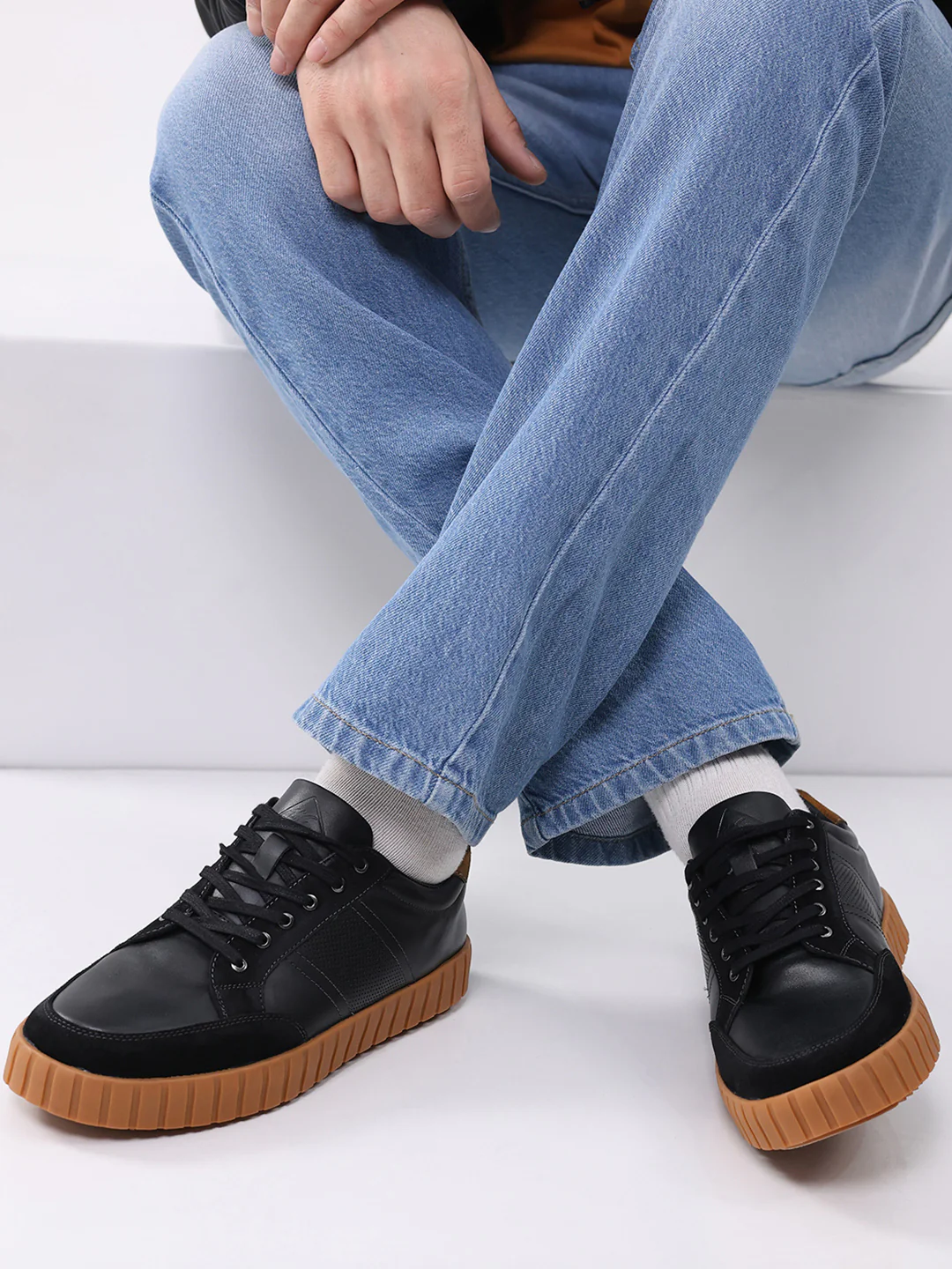 Men Black Lace Up Genuine Leather Sneaker - Image 10