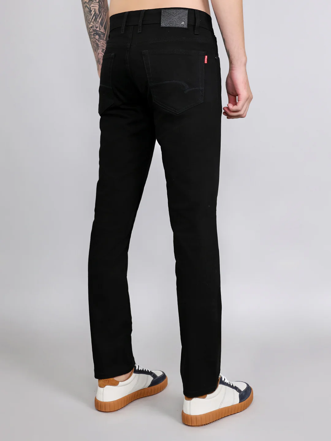 Men Black Light Wash Narrow Fit Denim - Image 4