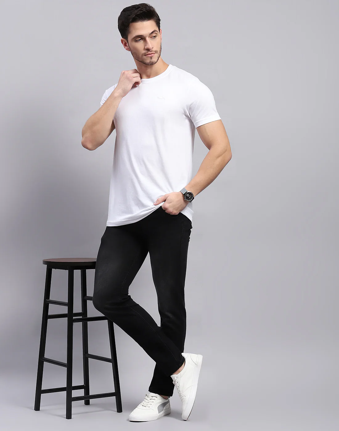 Men Black Light Wash Regular Fit Denim - Image 2
