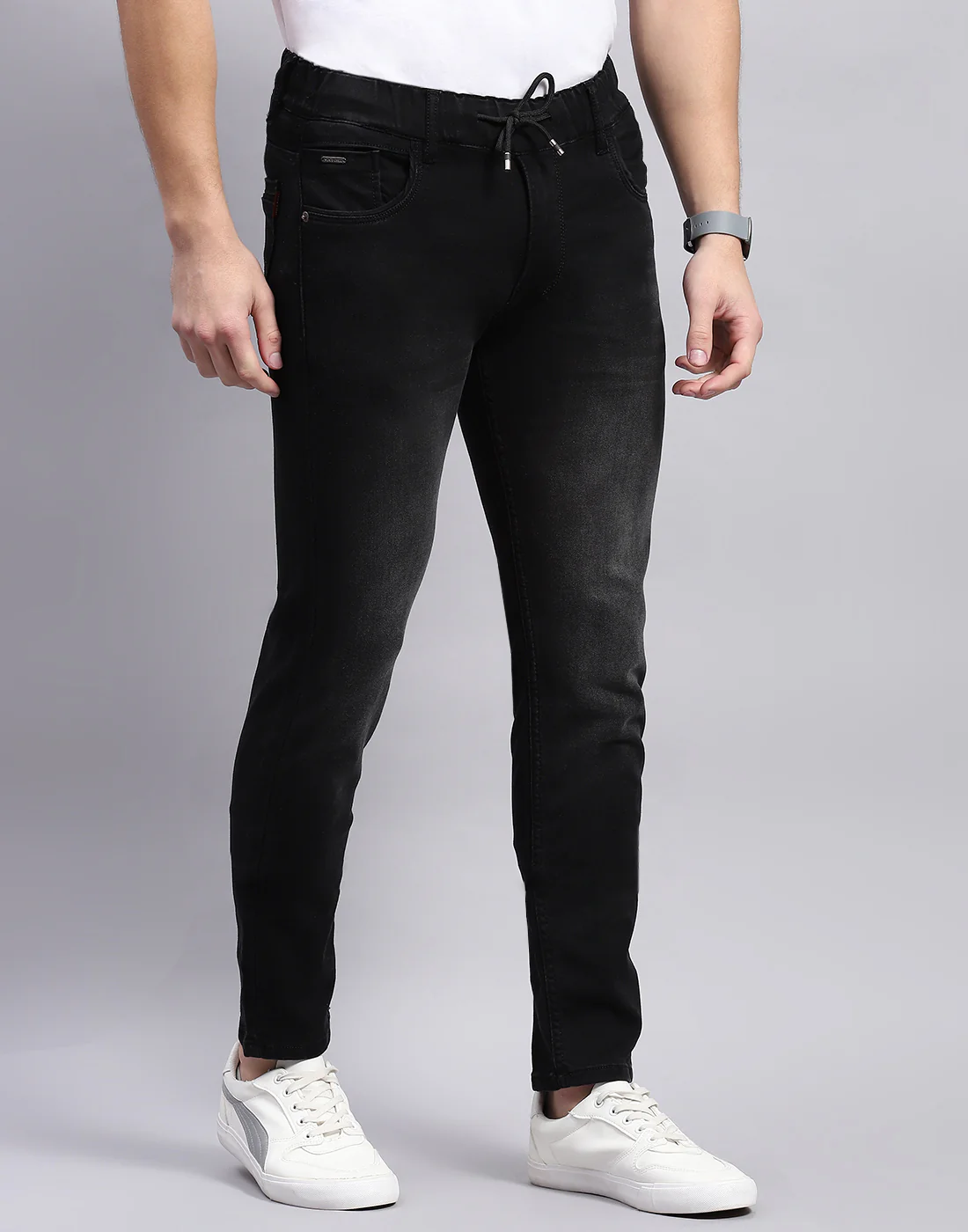 Men Black Light Wash Regular Fit Denim - Image 4