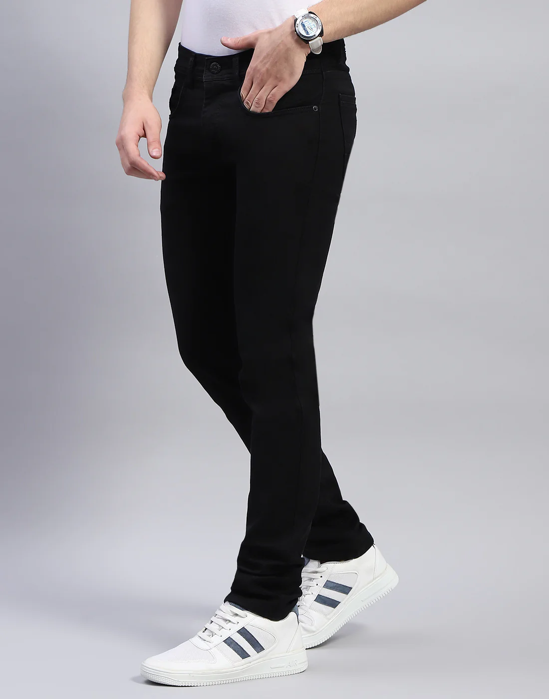 Men Black Light Wash Slim Fit Denim - Image 3