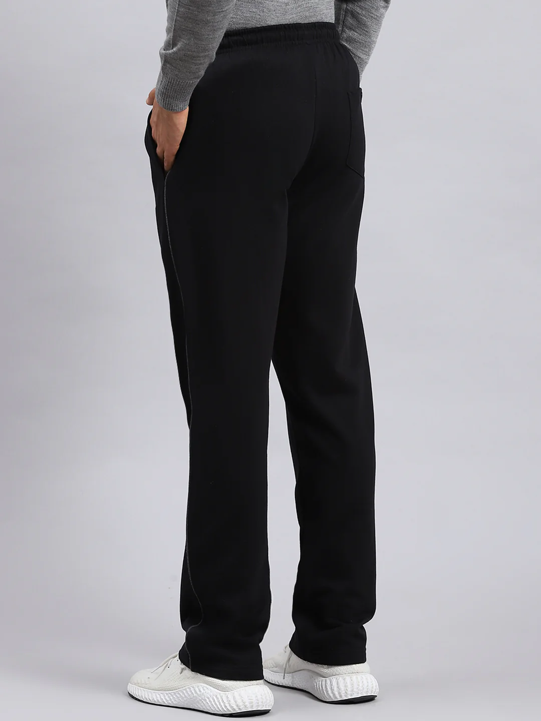Men Black Plain Winter Lower - Image 5