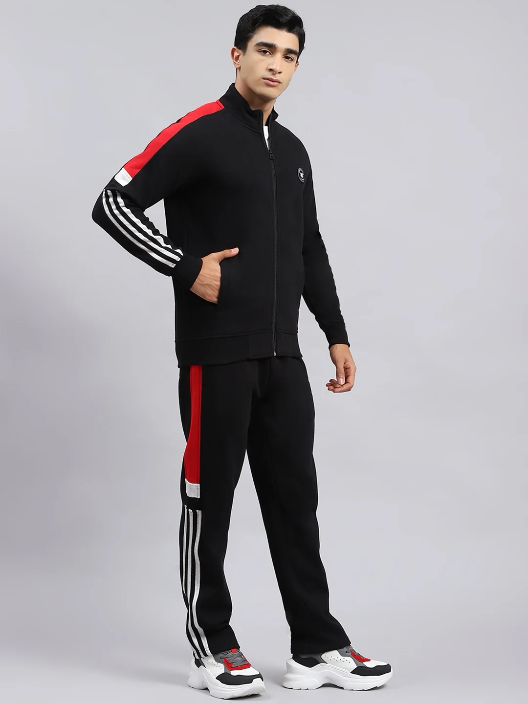 Men Black Plain Tracksuit - Image 3
