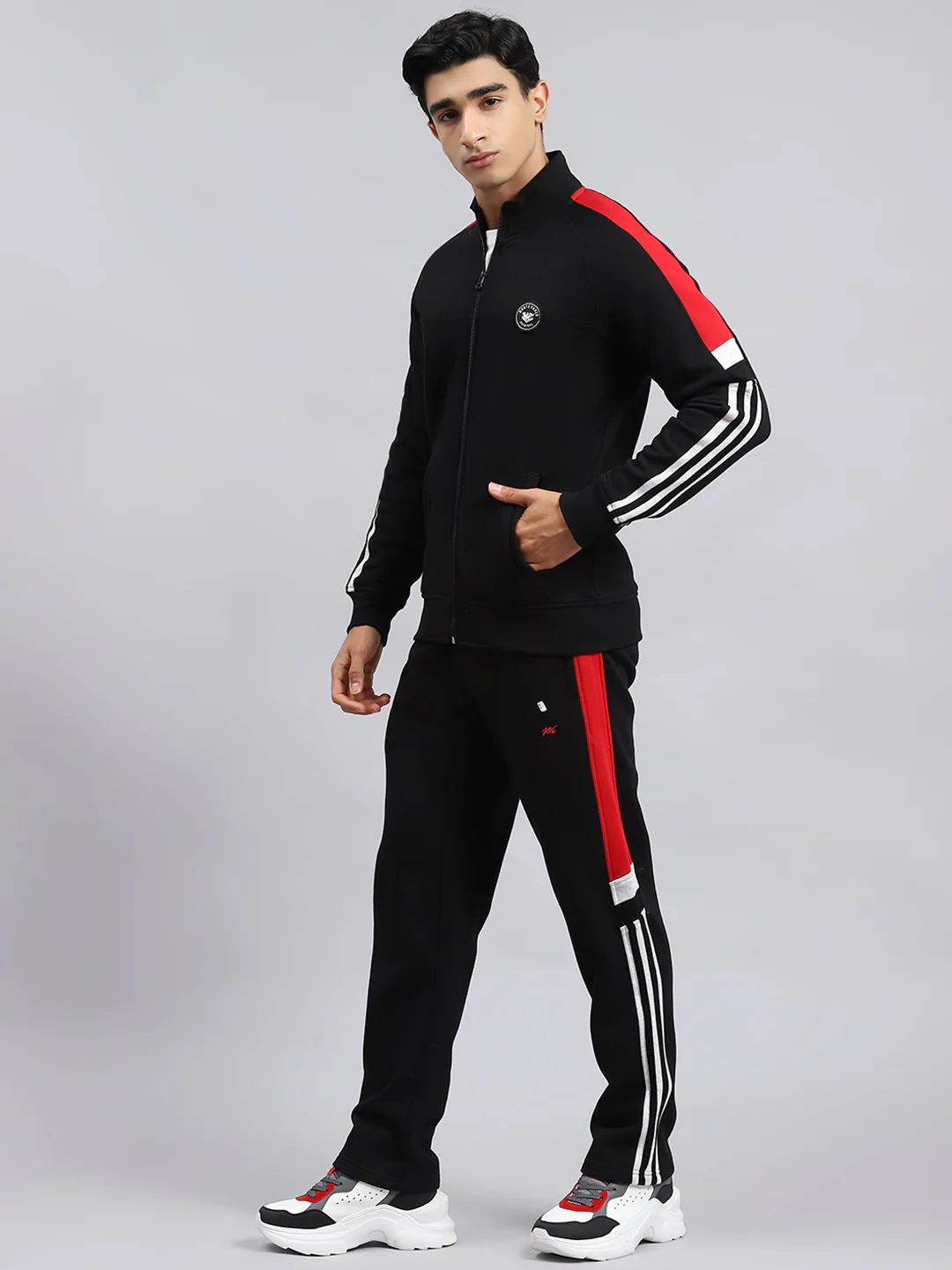 Men Black Plain Tracksuit - Image 4