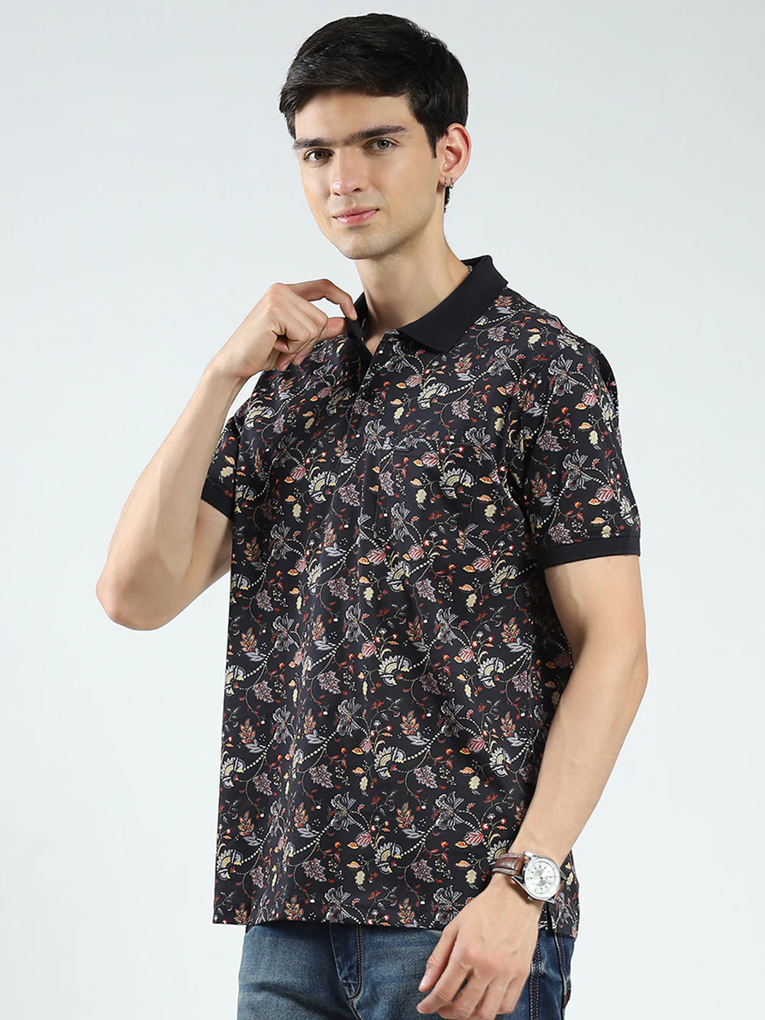 Men Black Printed Collar Half Sleeve T-Shirt - Image 3