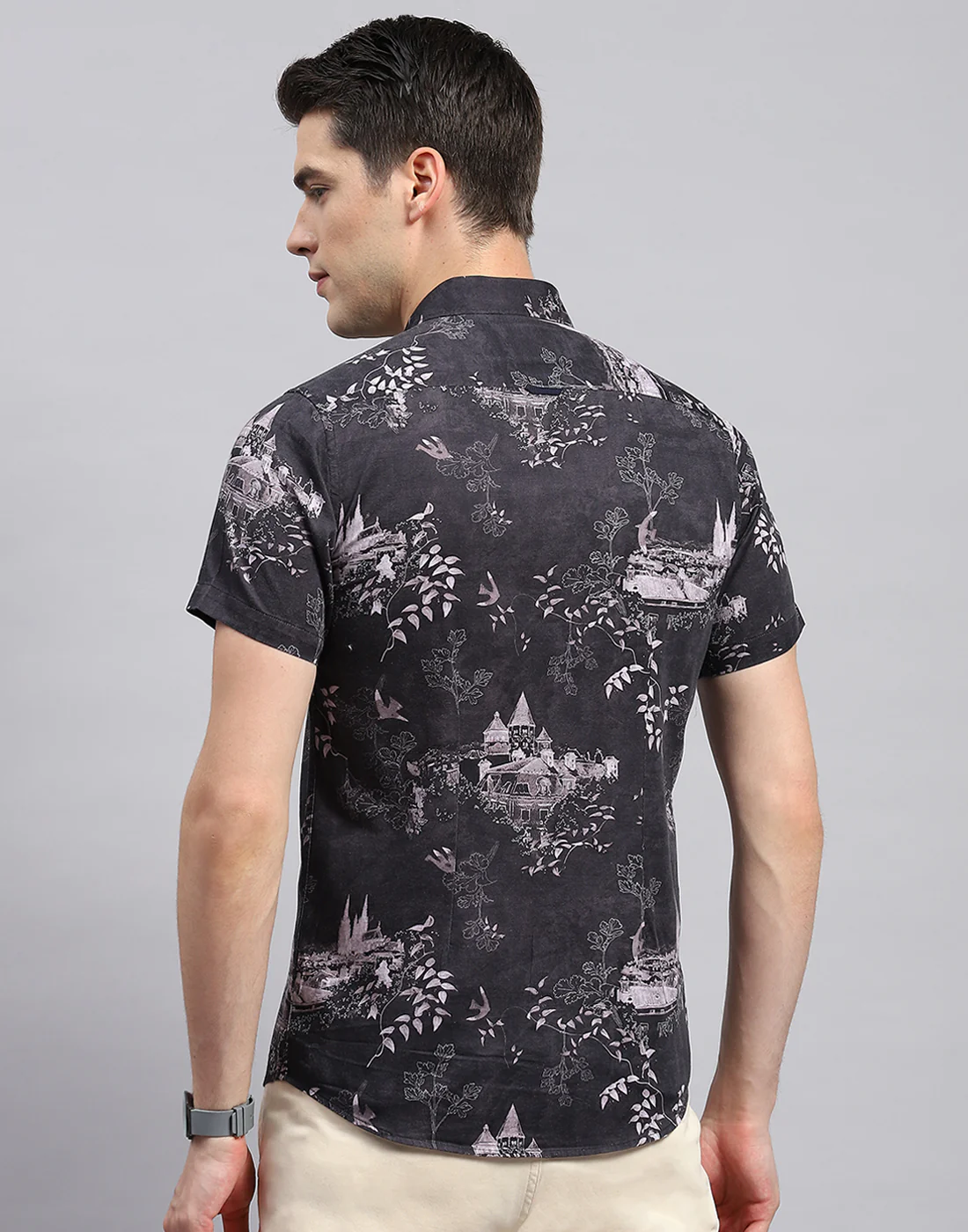 Men Black Printed Collar Neck Half Sleeve Shirt - Image 5