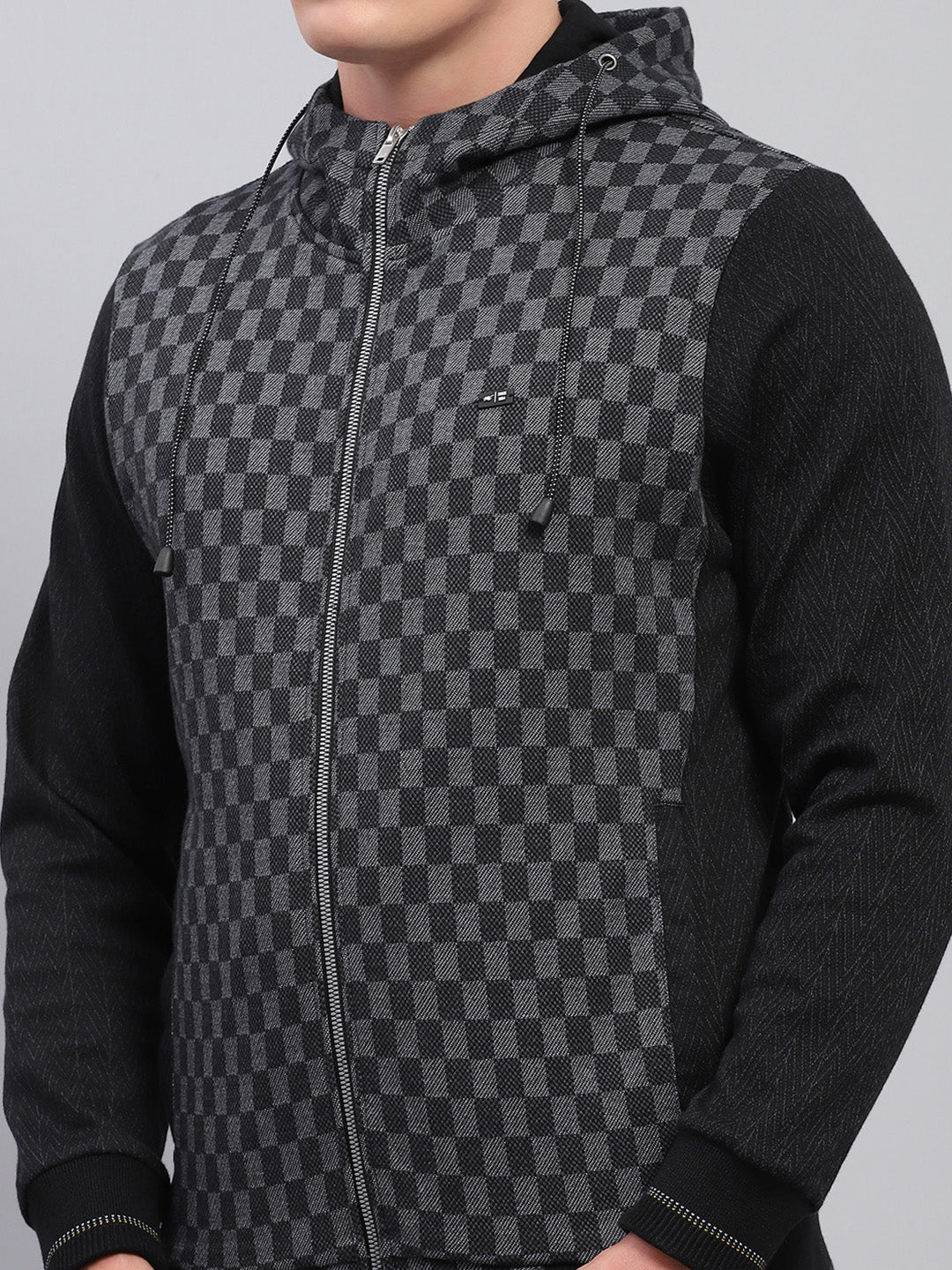 Men Black Printed Hooded Full Sleeve Sweatshirt - Image 6