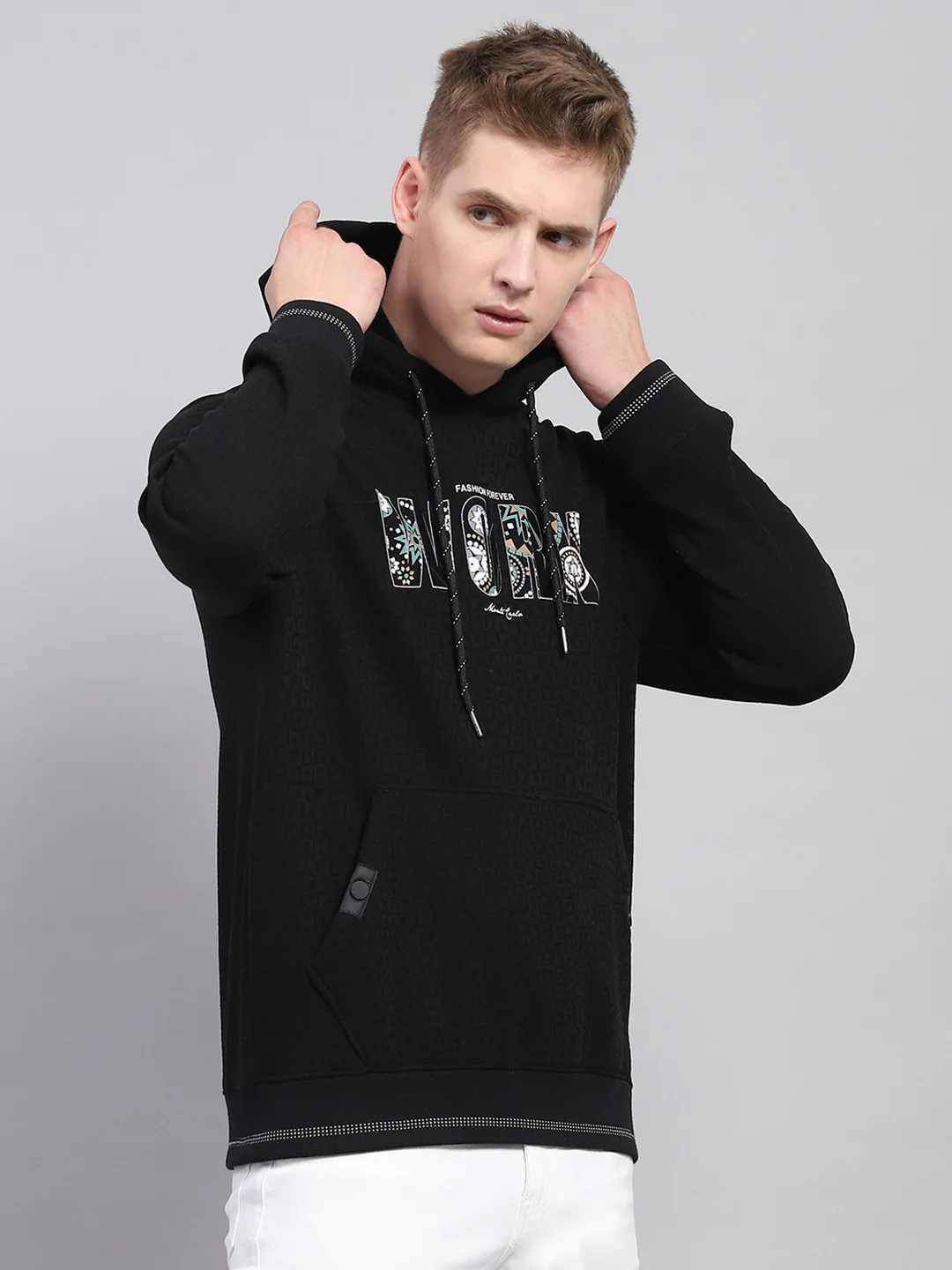 Men Black Printed Hooded Full Sleeve Sweatshirt - Image 4