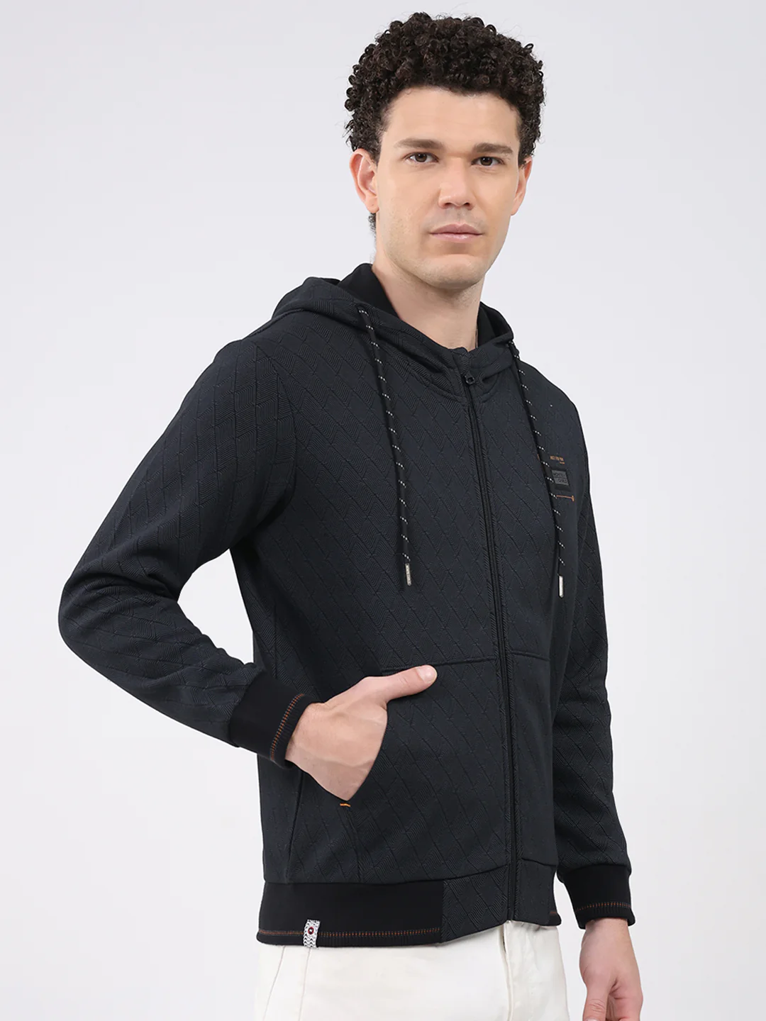 Men Black Printed Hooded Full Sleeve Sweatshirt - Image 4