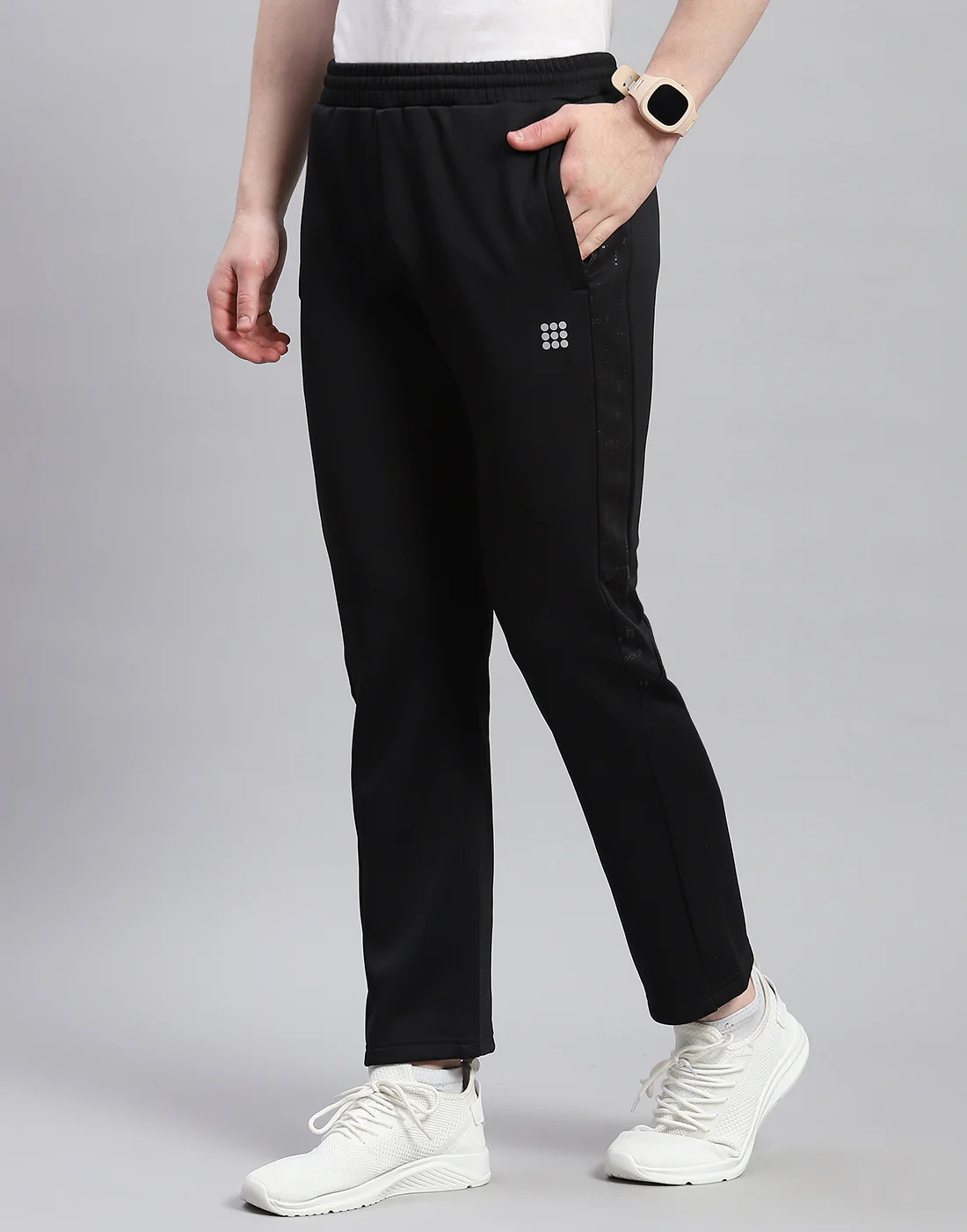 Rock.it Men Black Printed Hooded Full Sleeve Tracksuit - Image 8