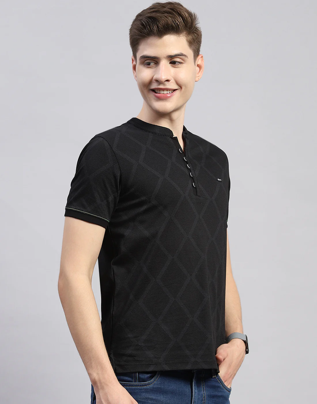Men Black Printed Mandarin Neck Half Sleeve T-Shirt - Image 4
