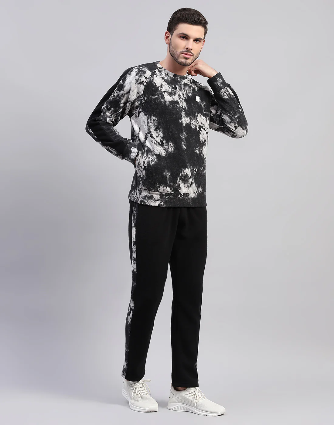 Rock.it Men Black Printed Round Neck Full Sleeve Tracksuit - Image 4