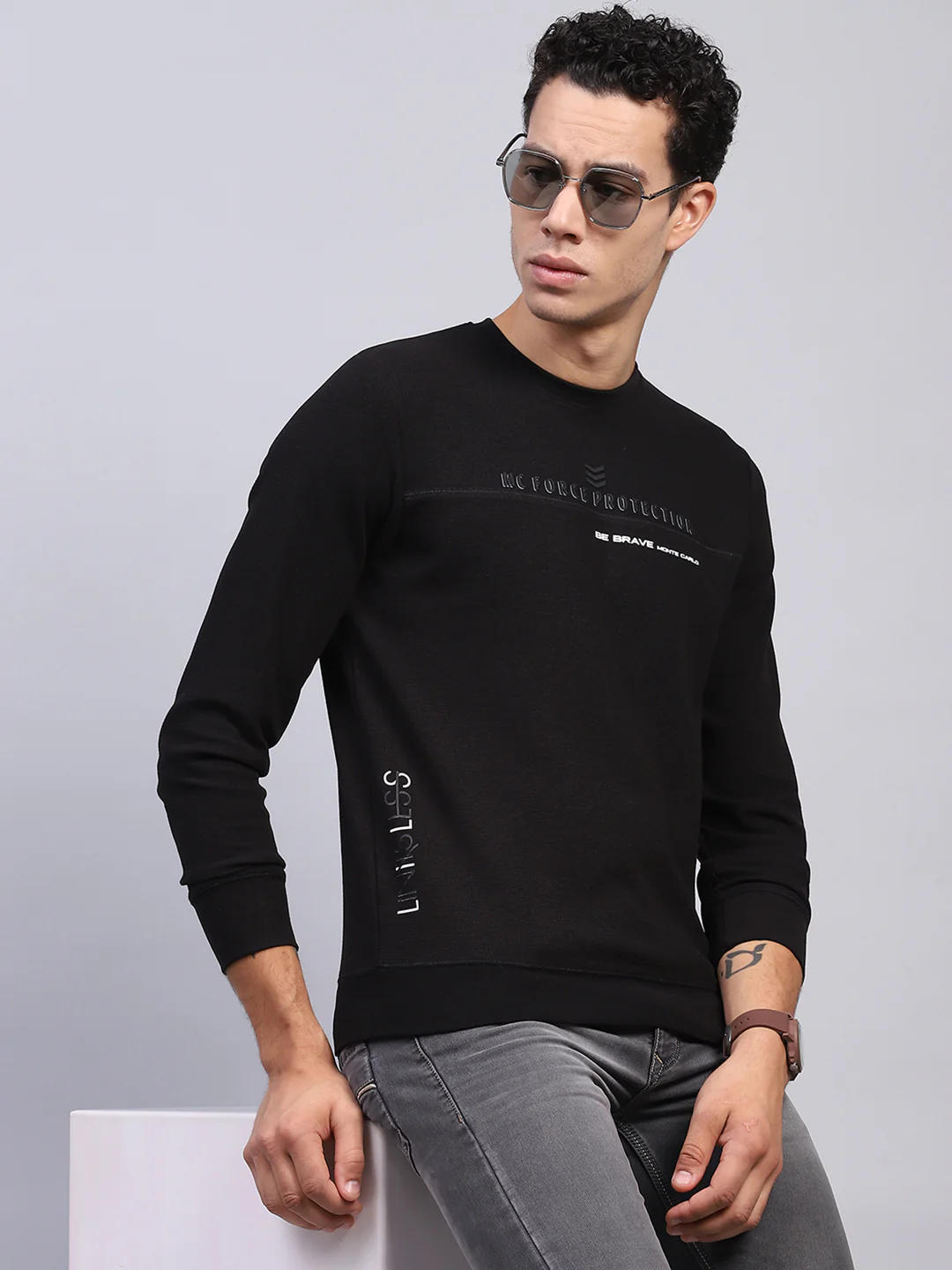 Men Black Printed Round Neck Full Sleeve Winter T-Shirt - Image 6