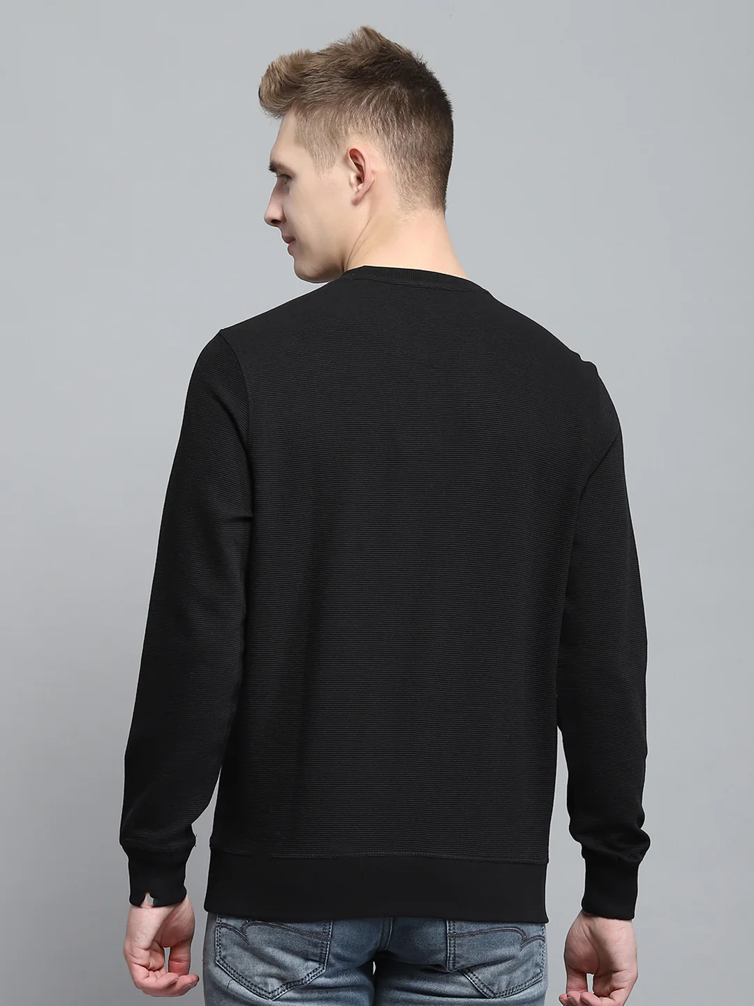 Men Black Printed Round Neck Full Sleeve Winter T-Shirt - Image 5