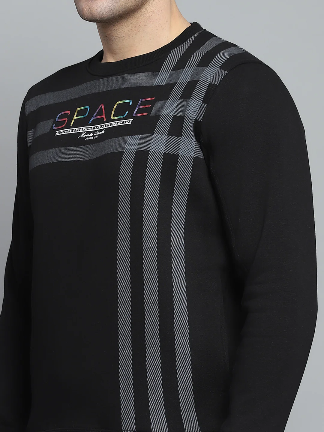 Men Black Printed Round Neck Full Sleeve Winter Tracksuit - Image 7