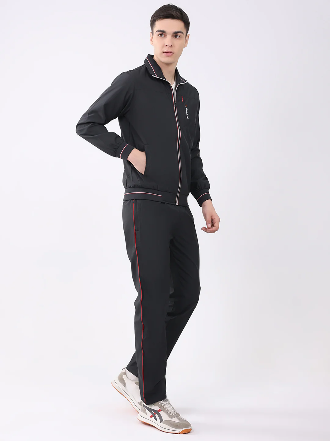Men Black Printed Round Neck Full Sleeve Winter Tracksuit - Image 4