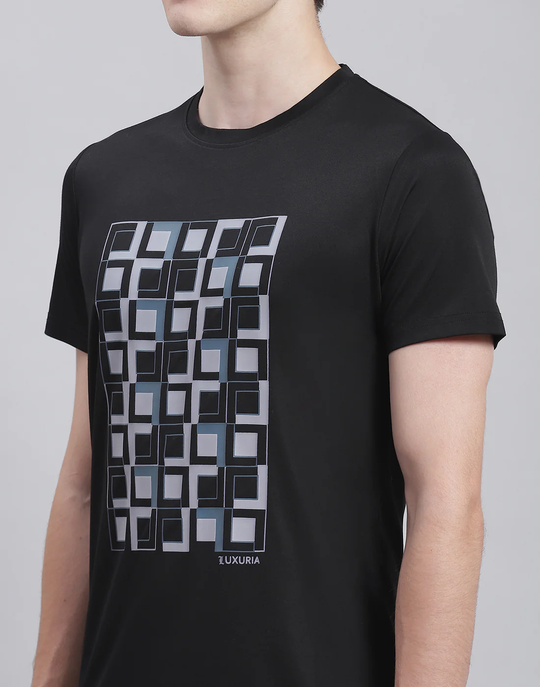 Men Black Printed Round Neck Half Sleeve T-Shirt - Image 6