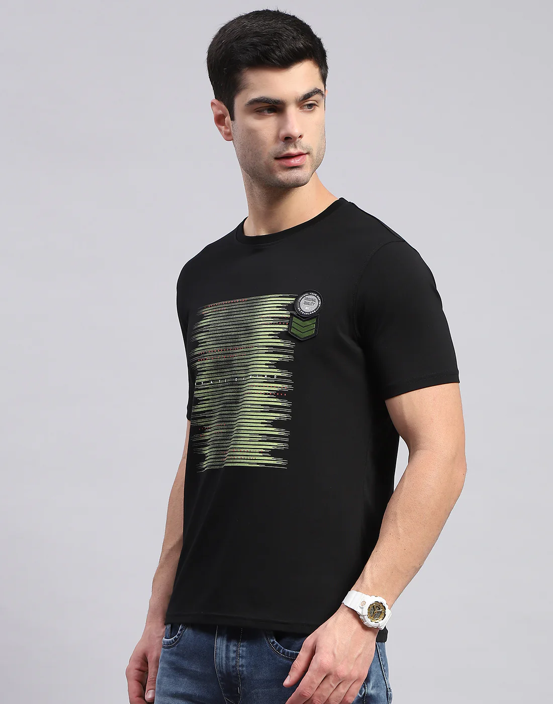 Men Black Printed Round Neck Half Sleeve T-Shirt - Image 4