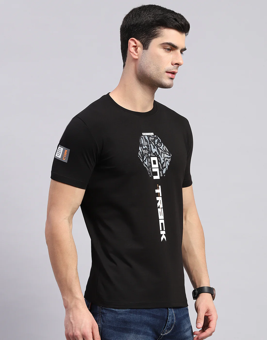 Men Black Printed Round Neck Half Sleeve T-Shirt - Image 4
