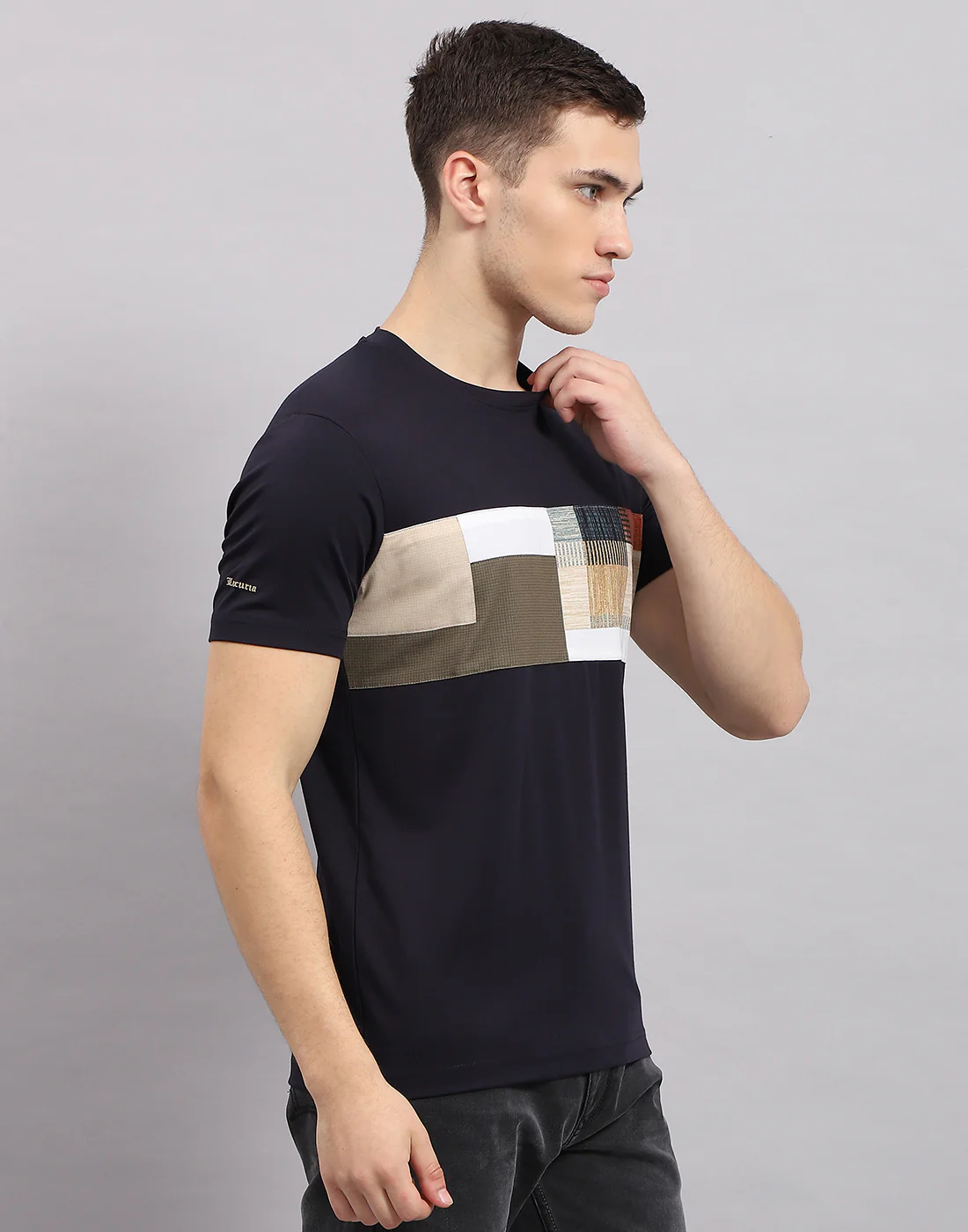 Men Black Printed Round Neck Half Sleeve T-Shirt - Image 4